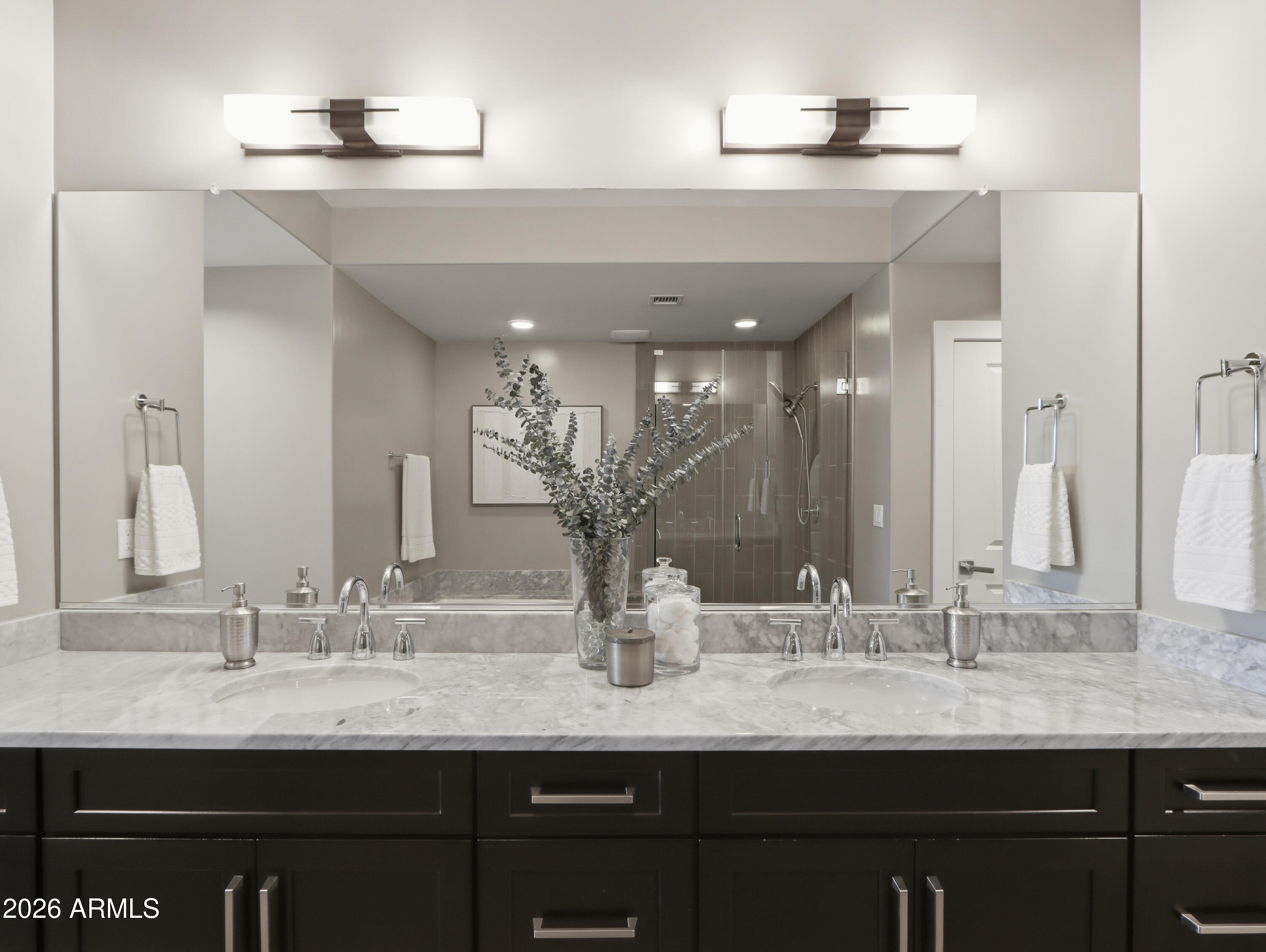 4805 N WOODMERE FAIRWAY 1008
