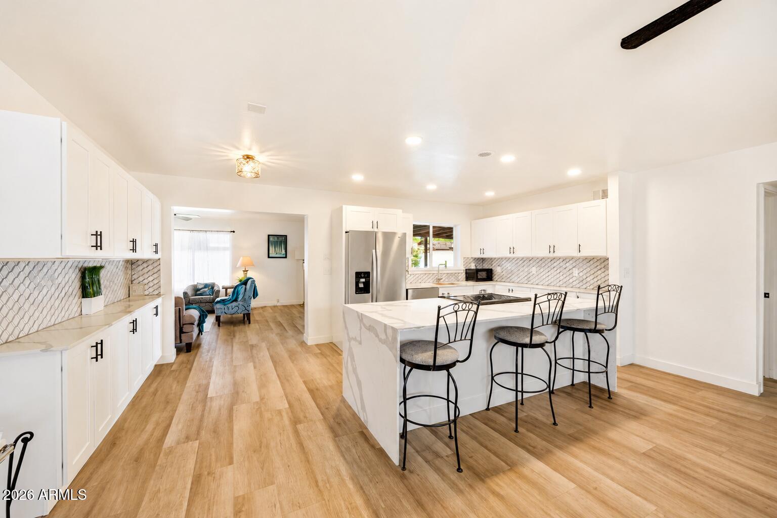 316 E EL CAMINO Drive