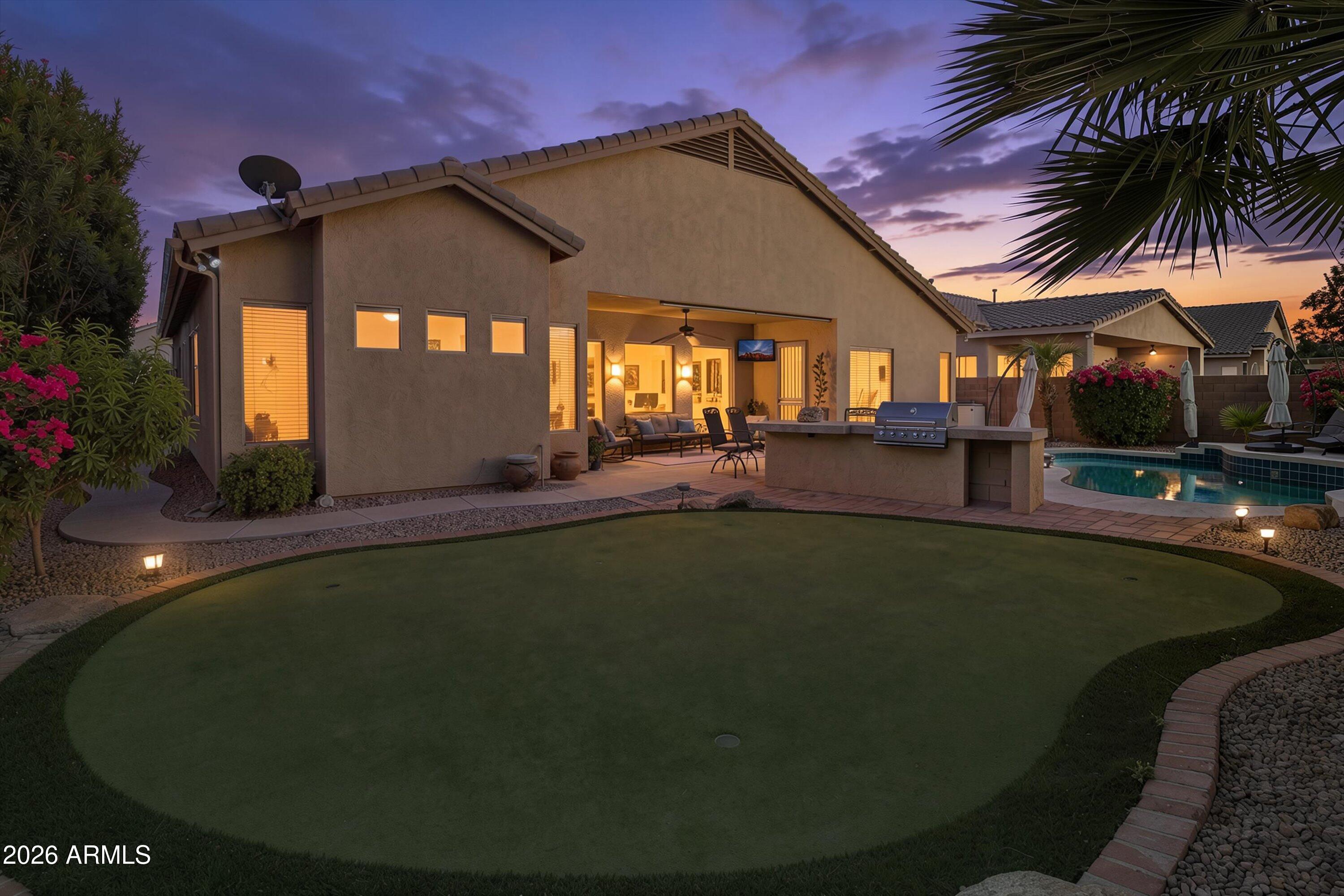 4342 W HACKAMORE Drive