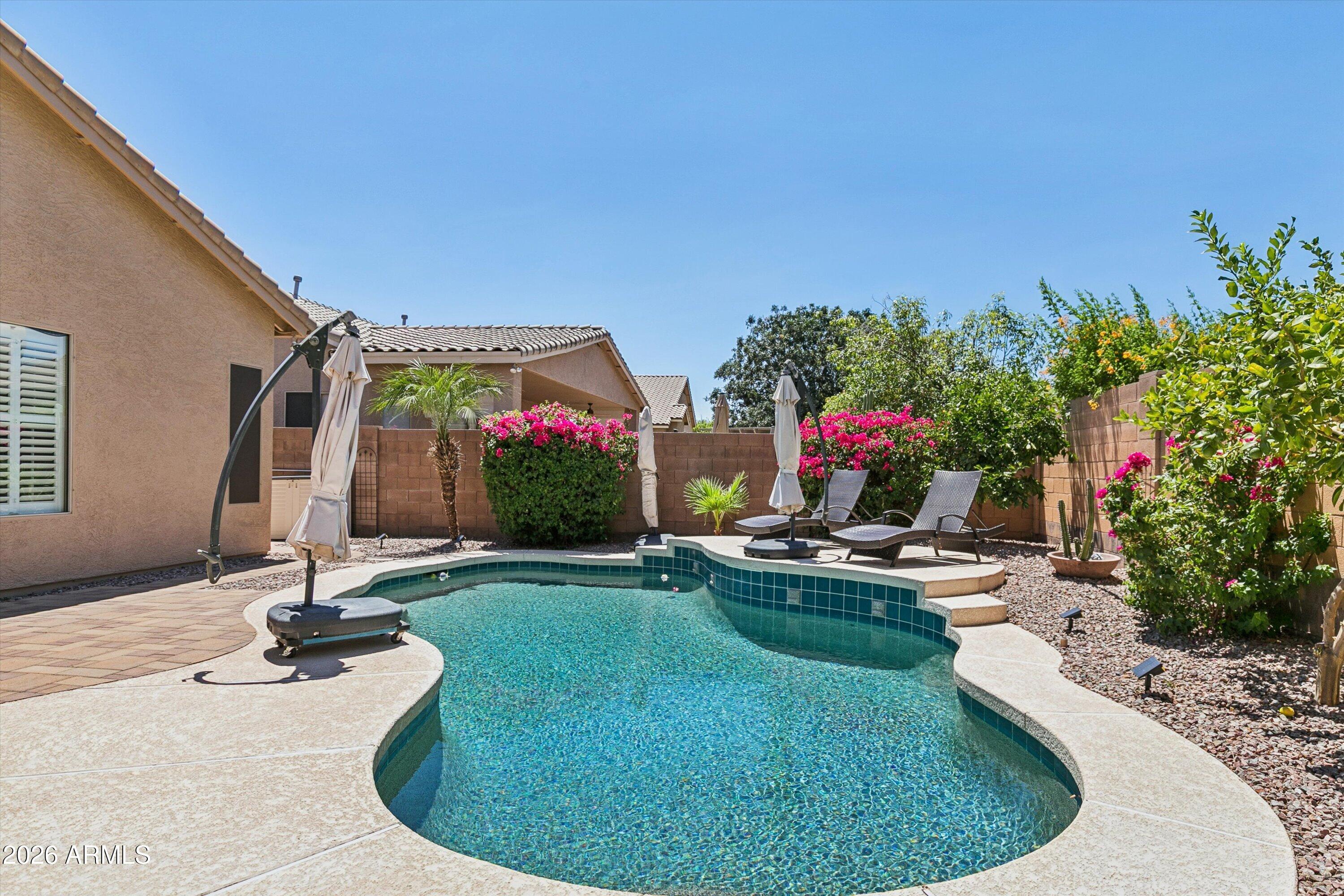 4342 W HACKAMORE Drive
