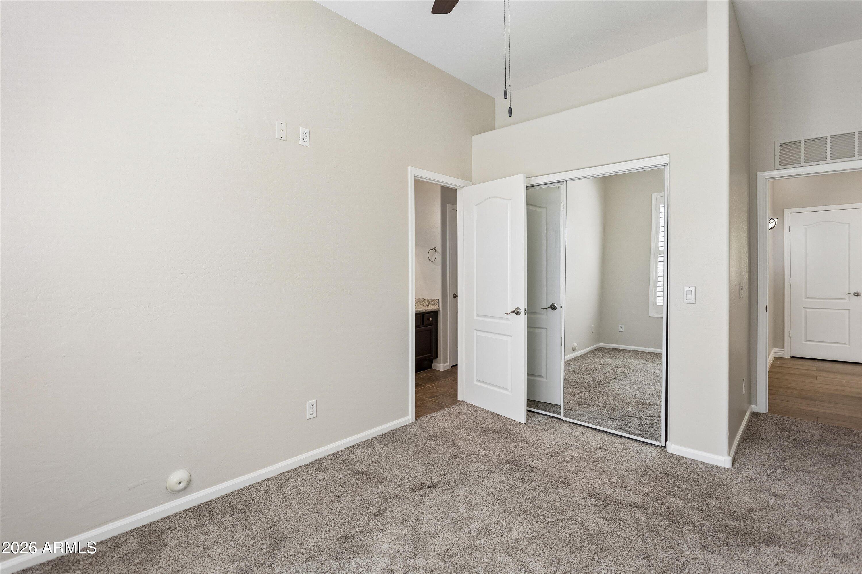 4342 W HACKAMORE Drive