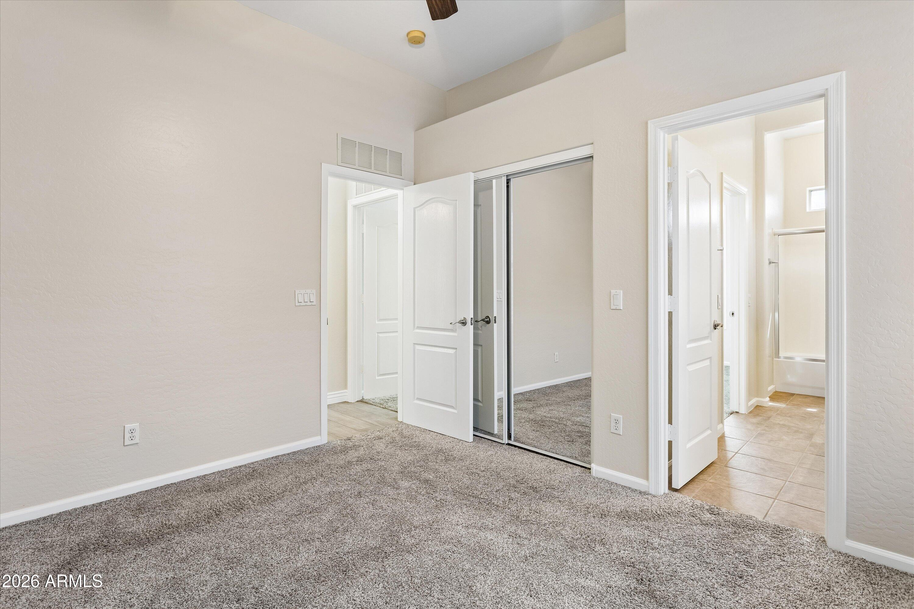 4342 W HACKAMORE Drive