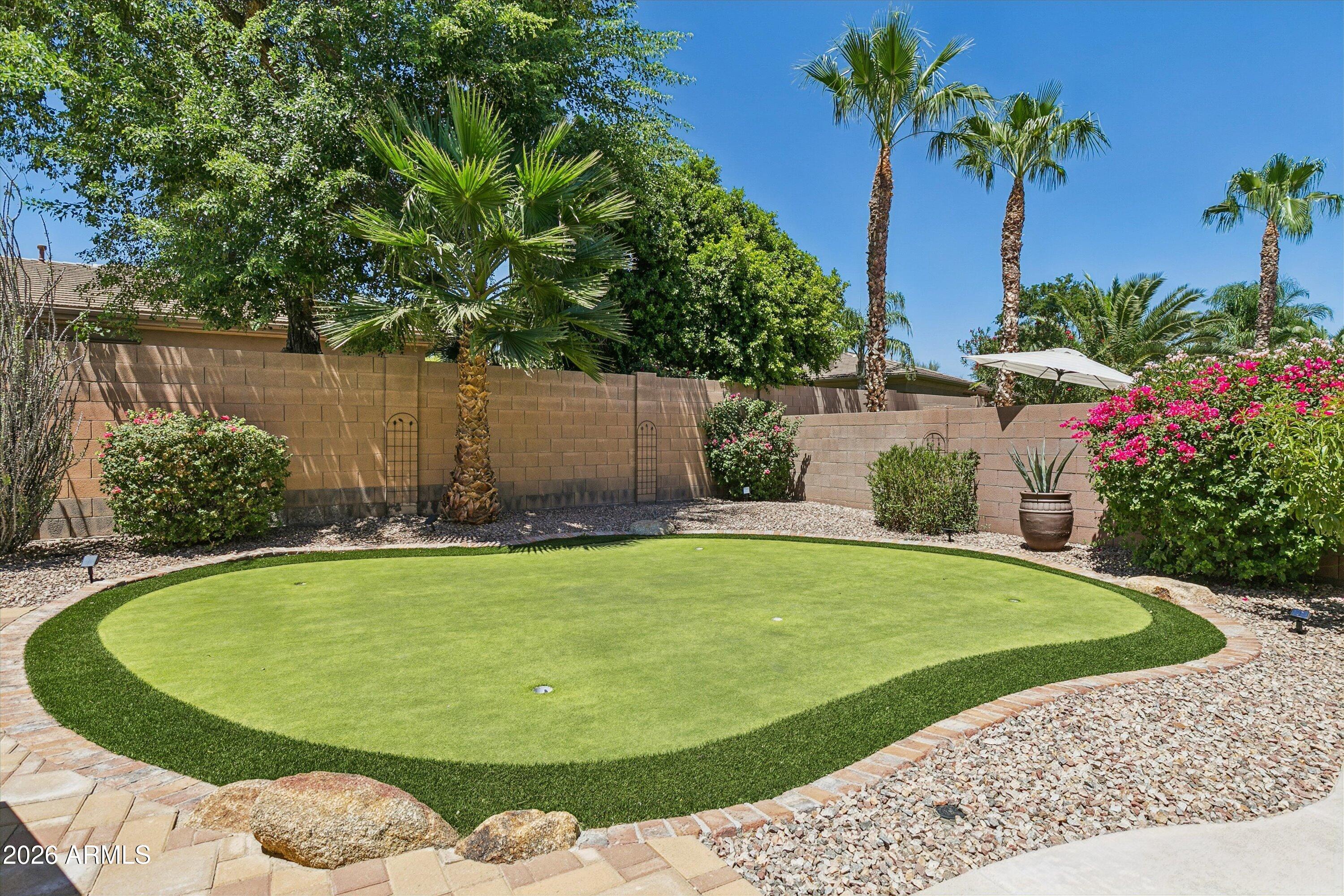 4342 W HACKAMORE Drive