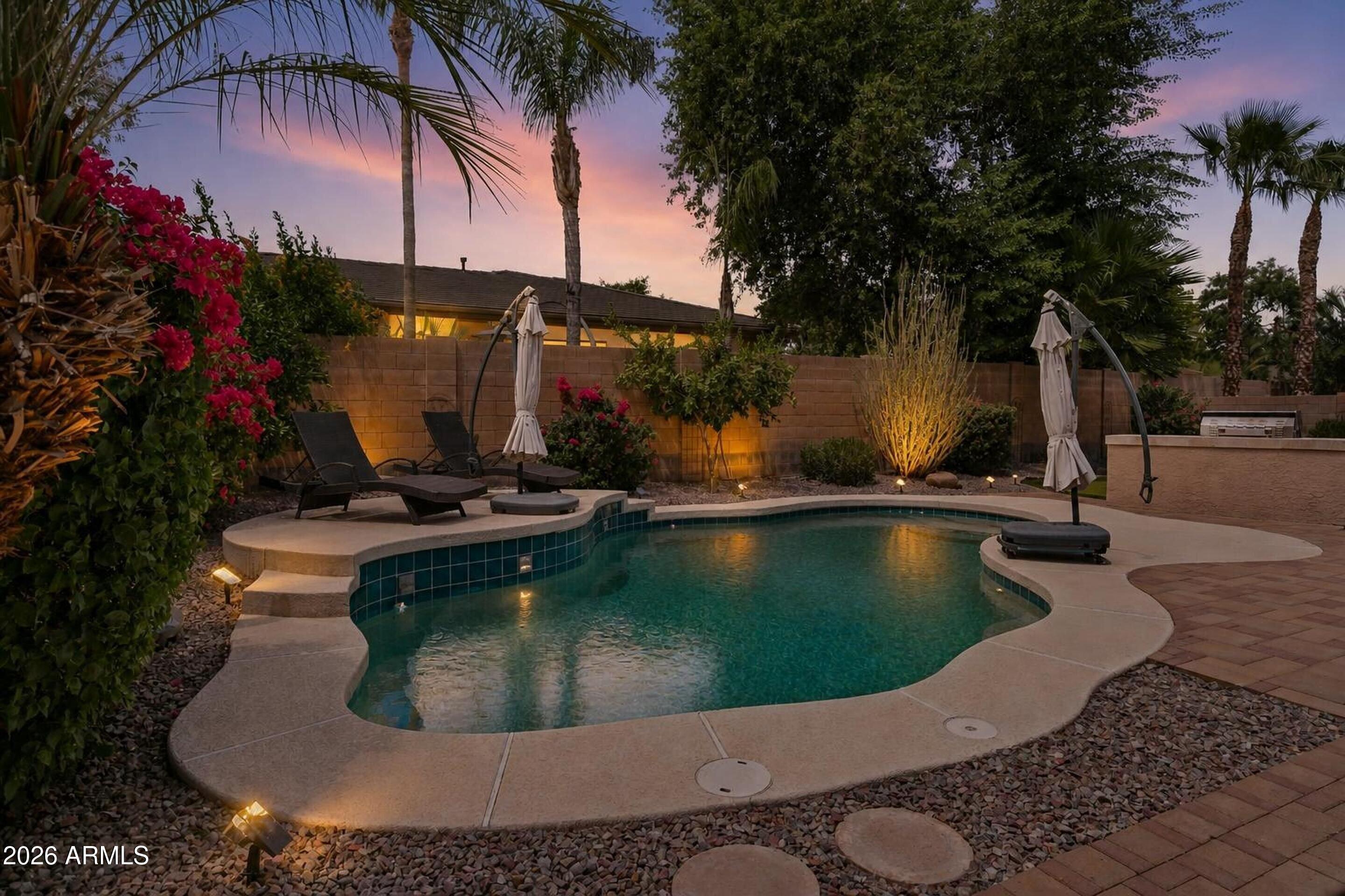 4342 W HACKAMORE Drive