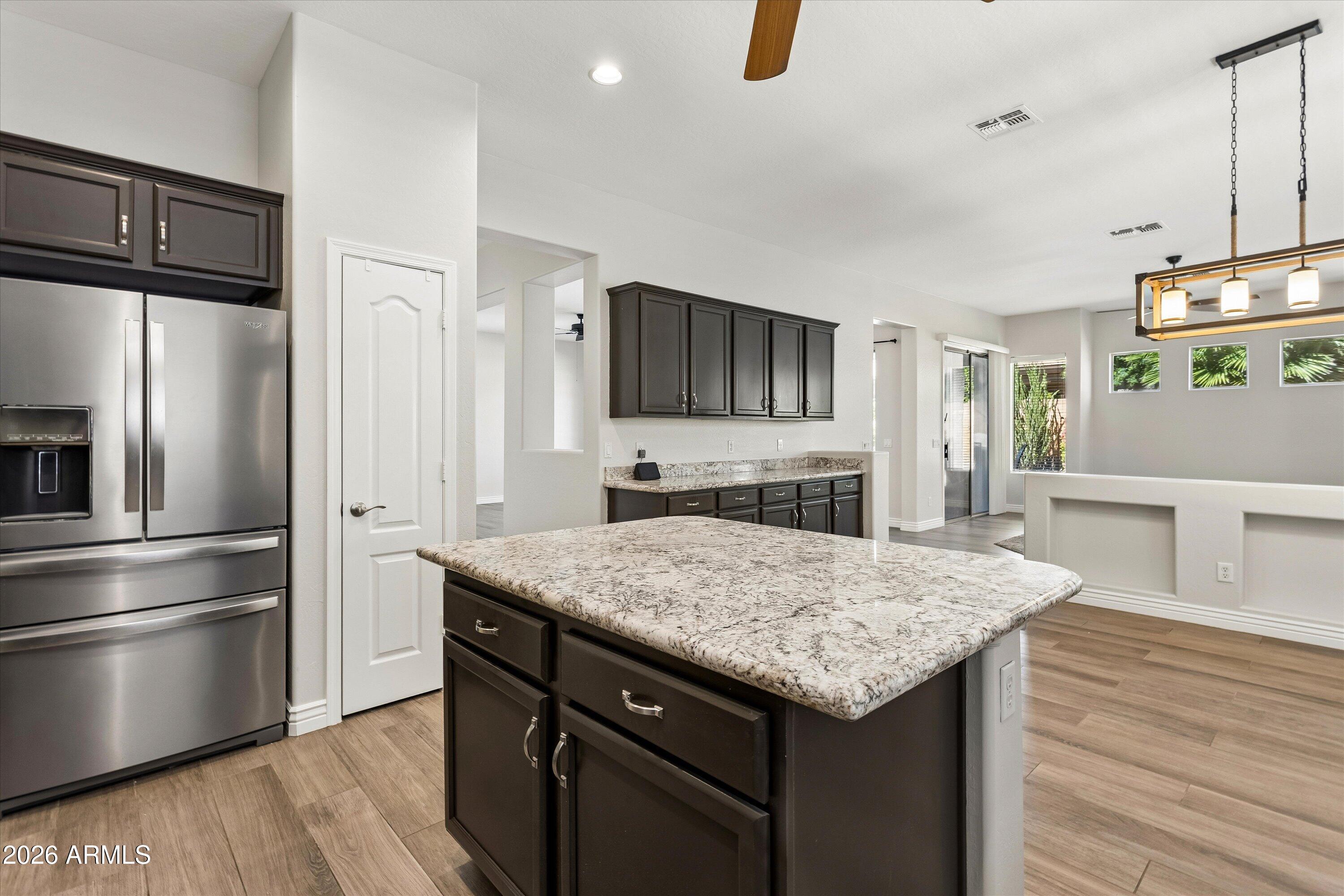 4342 W HACKAMORE Drive