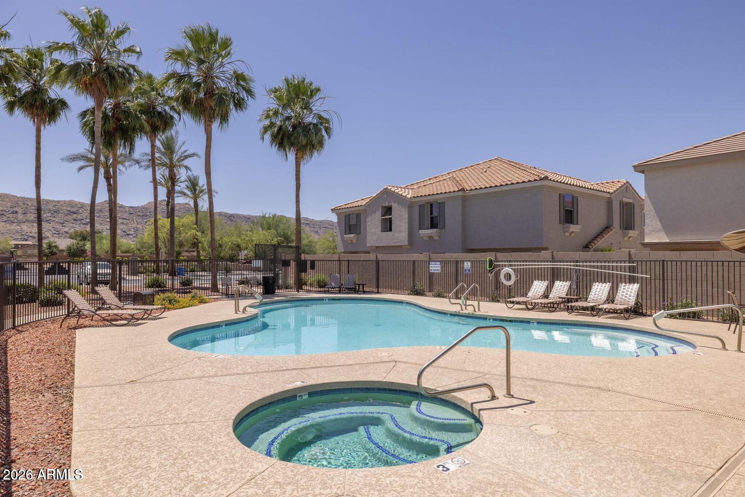 3060 E DUNBAR Drive