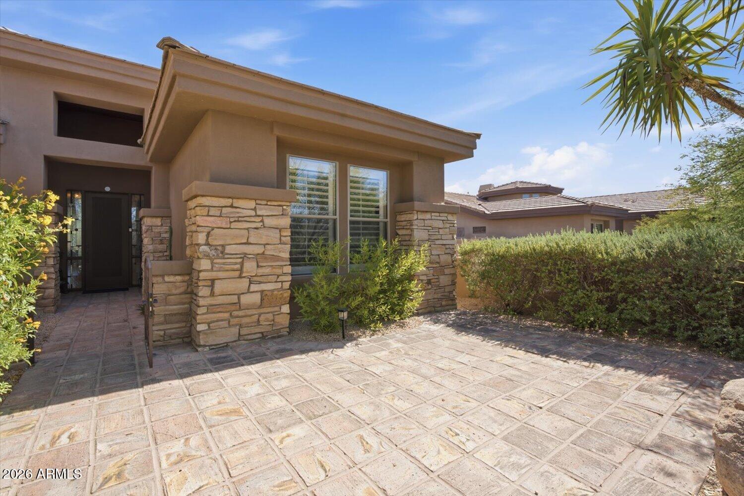 7427 E EVENING GLOW Drive
