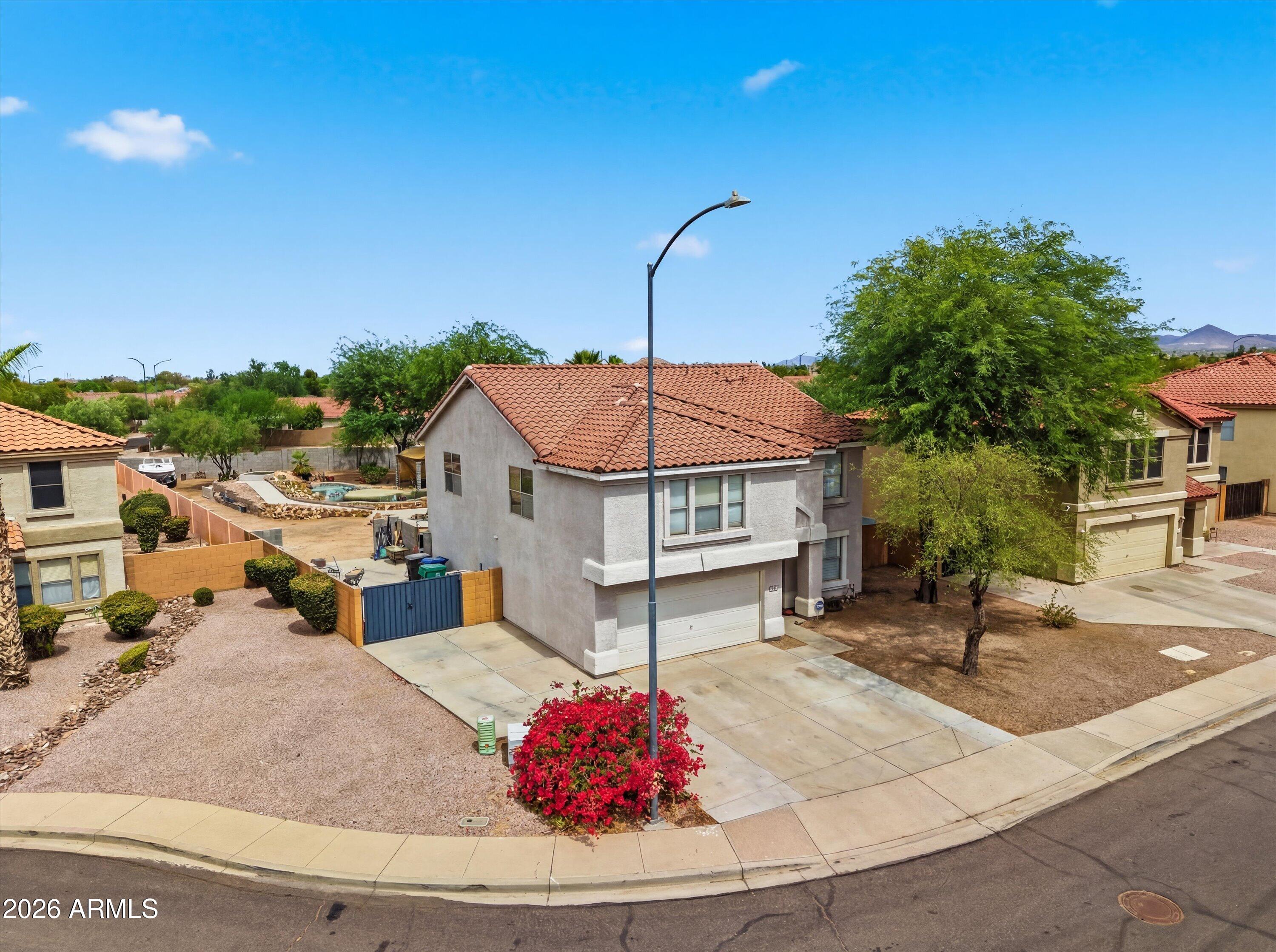 304 S CANFIELD