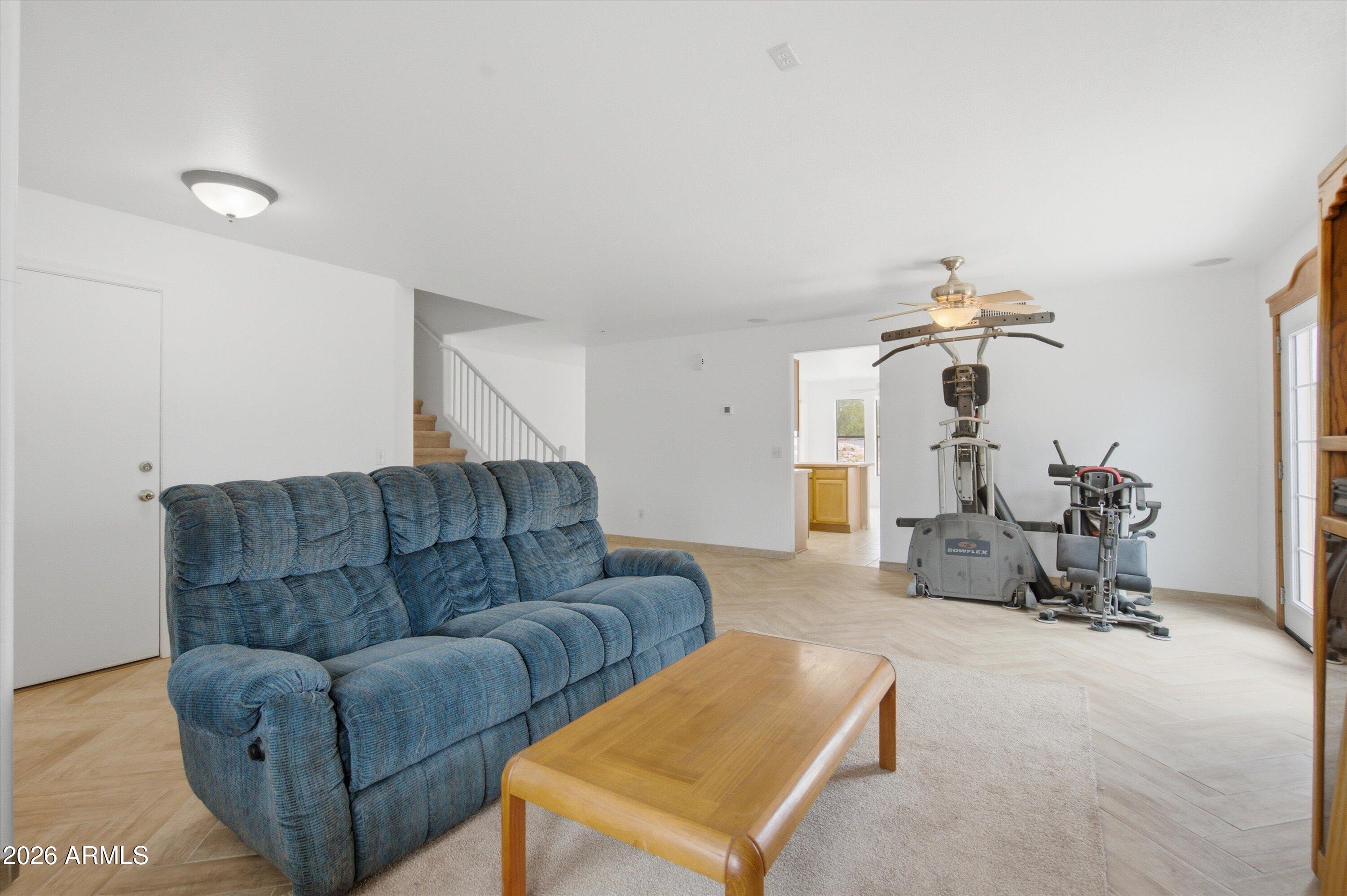 304 S CANFIELD
