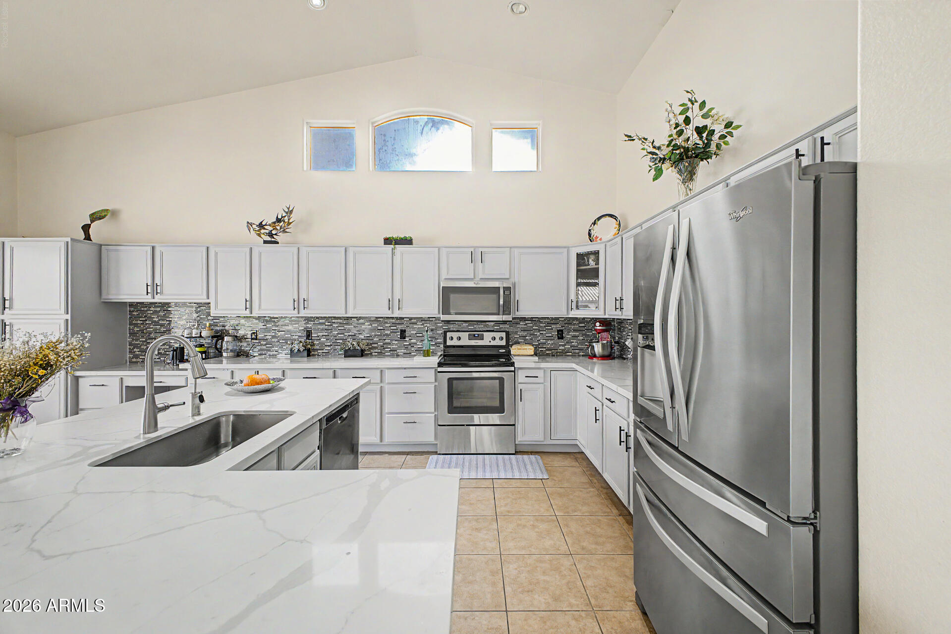 8663 W YUKON Drive