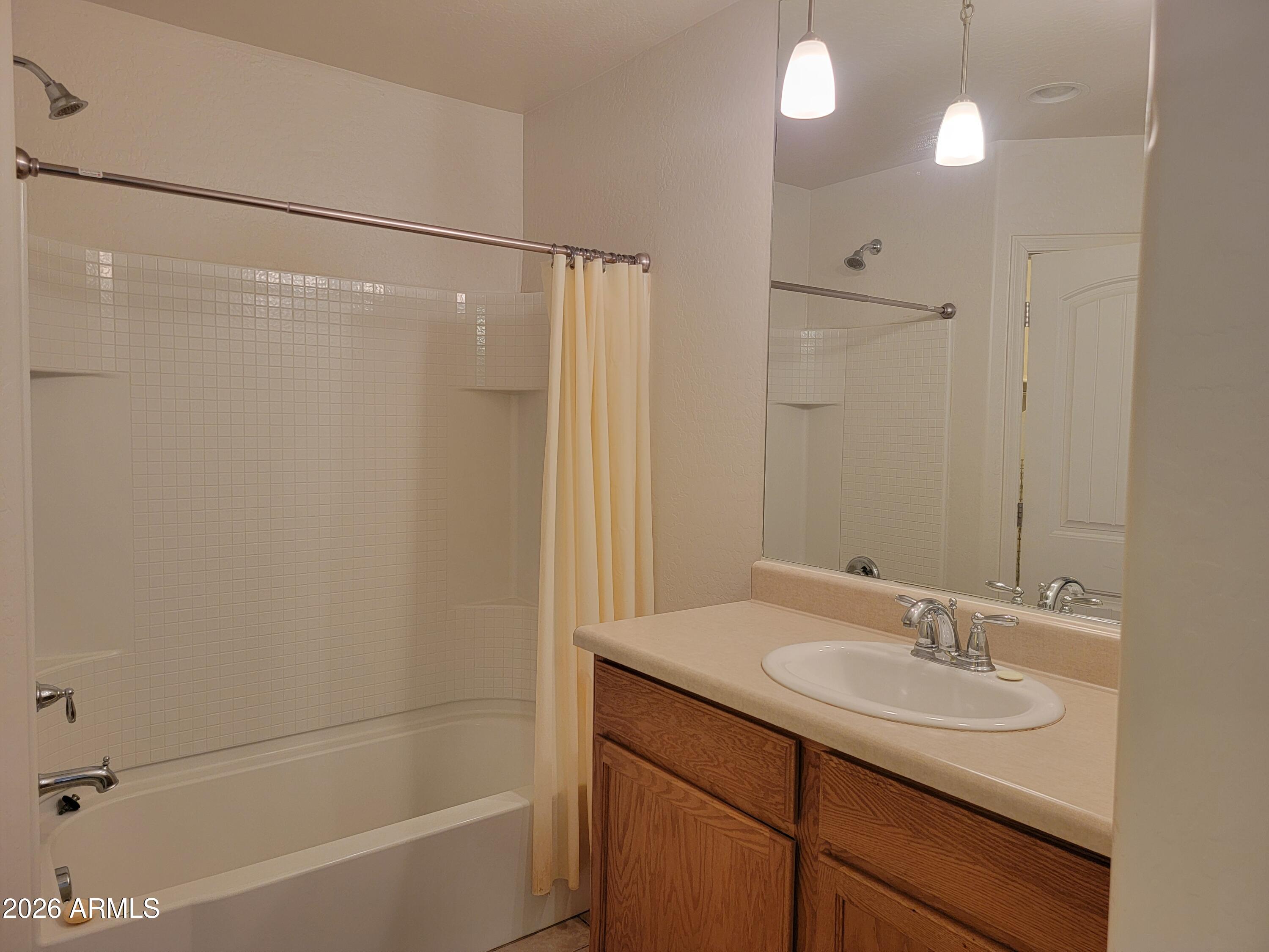 4661 E JADEITE Drive
