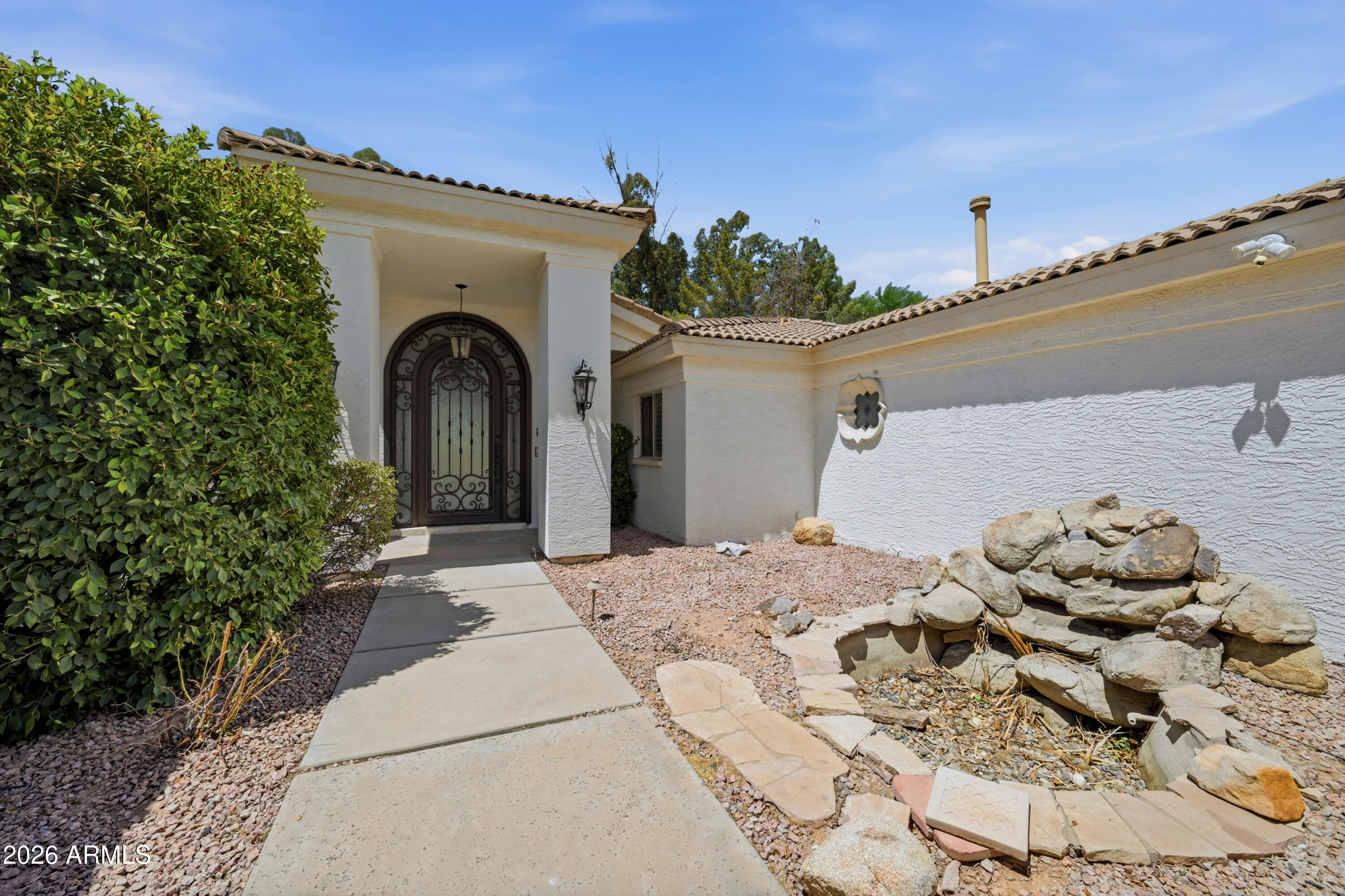 7214 E ROYAL PALM Road