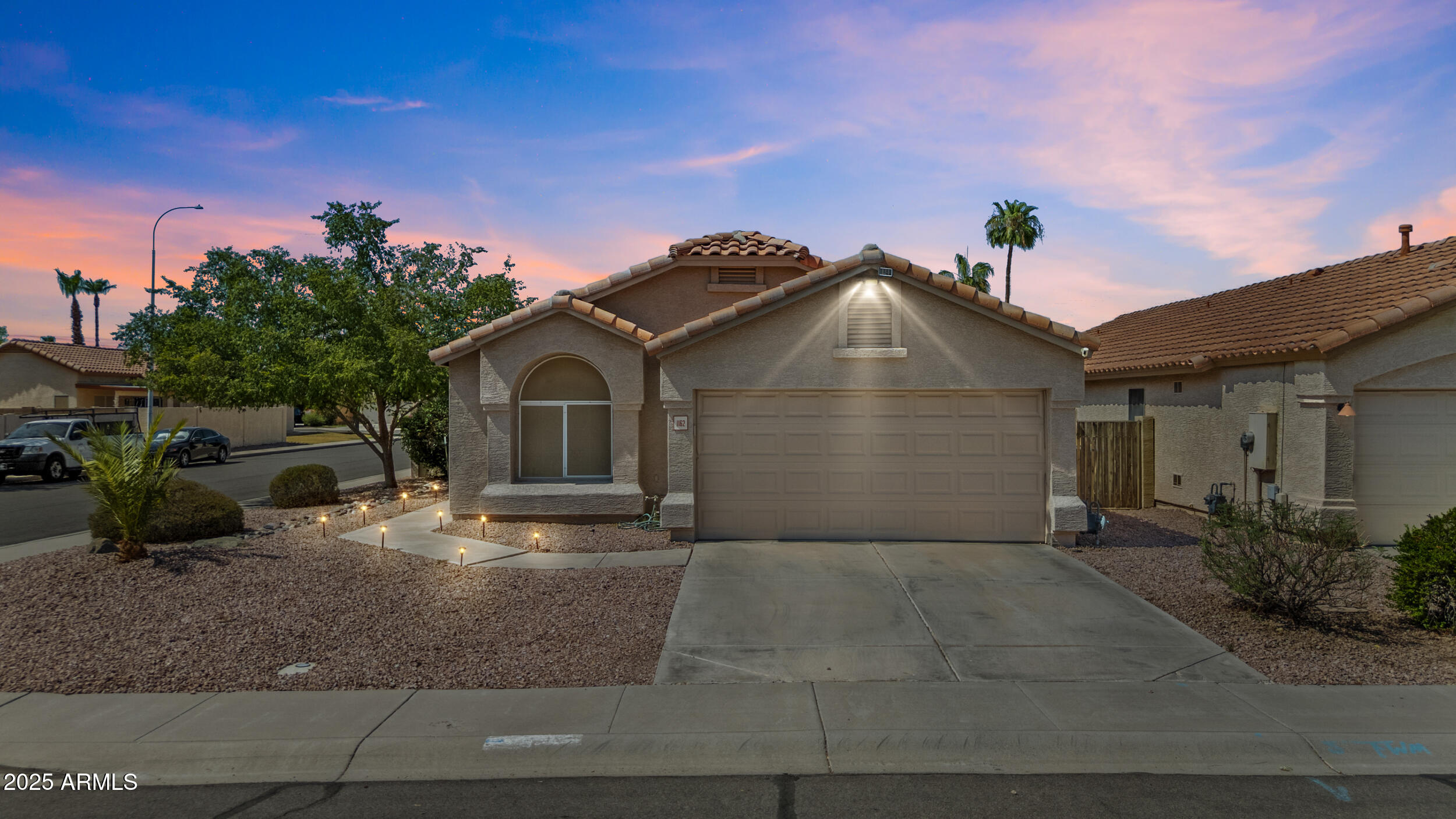 1162 W BLUEBIRD Drive