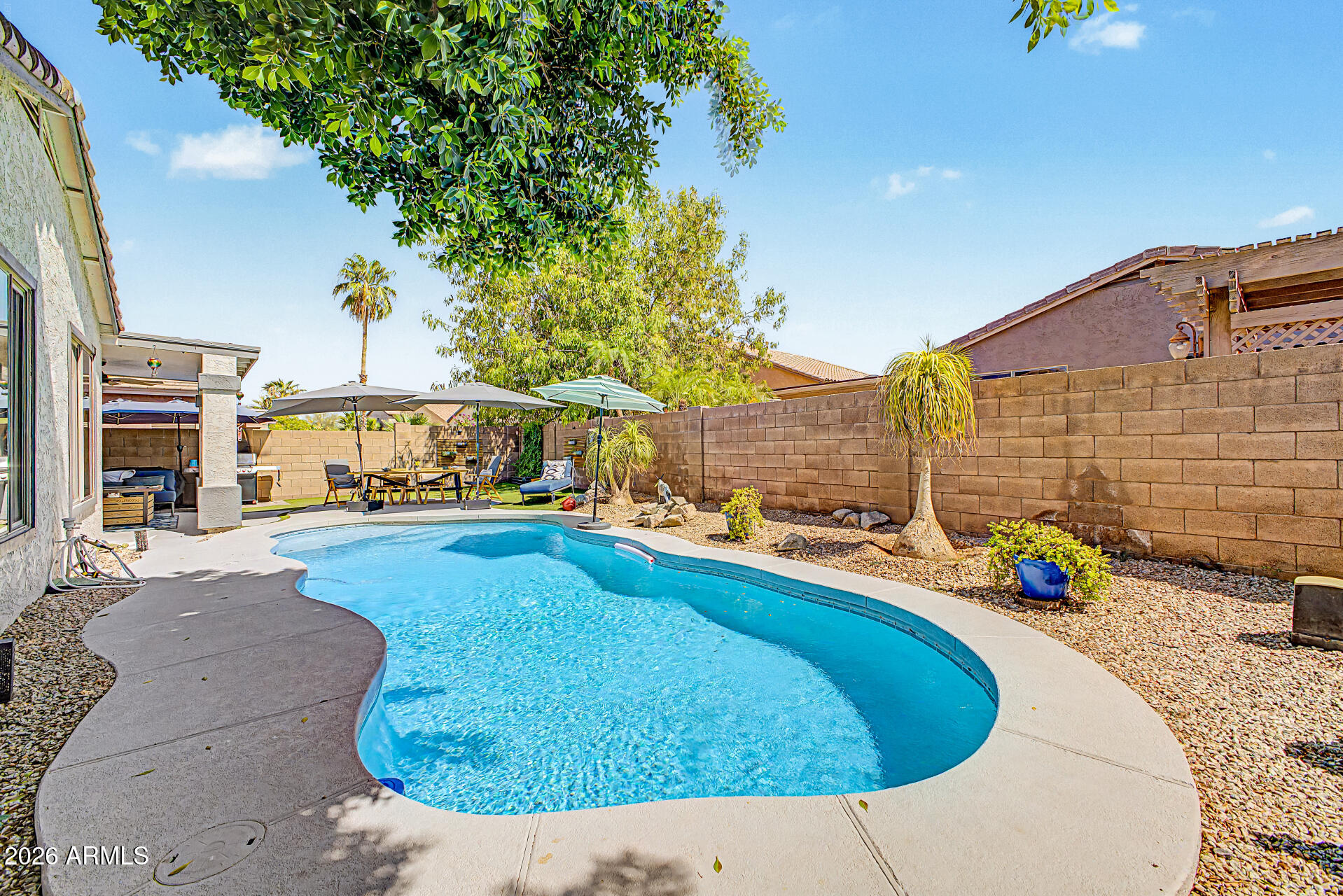 9185 W IRMA Lane