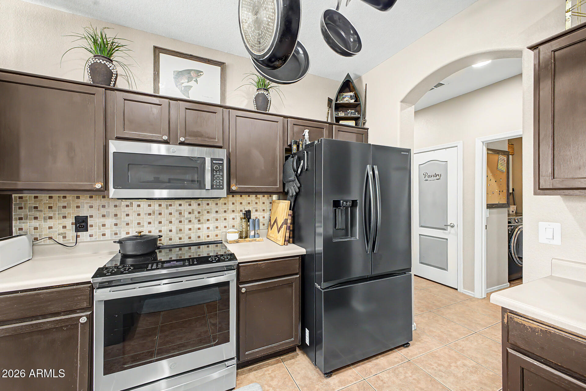 9185 W IRMA Lane