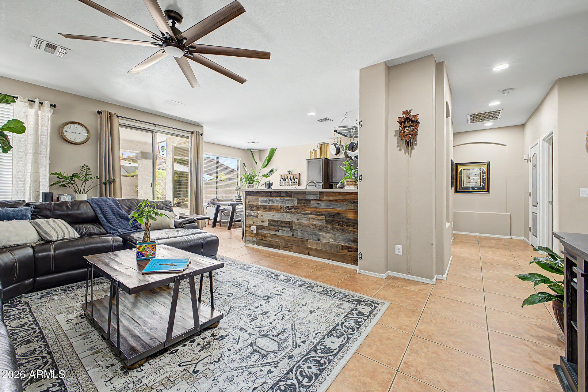 9185 W IRMA Lane
