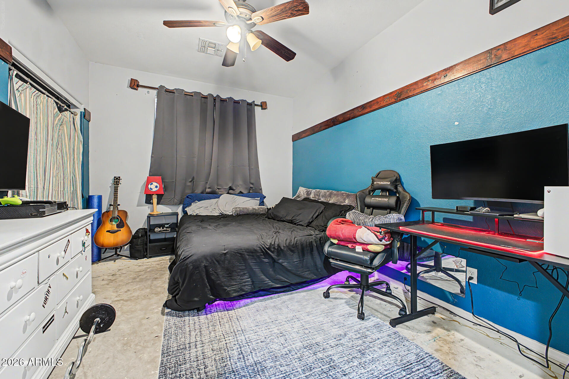 9185 W IRMA Lane