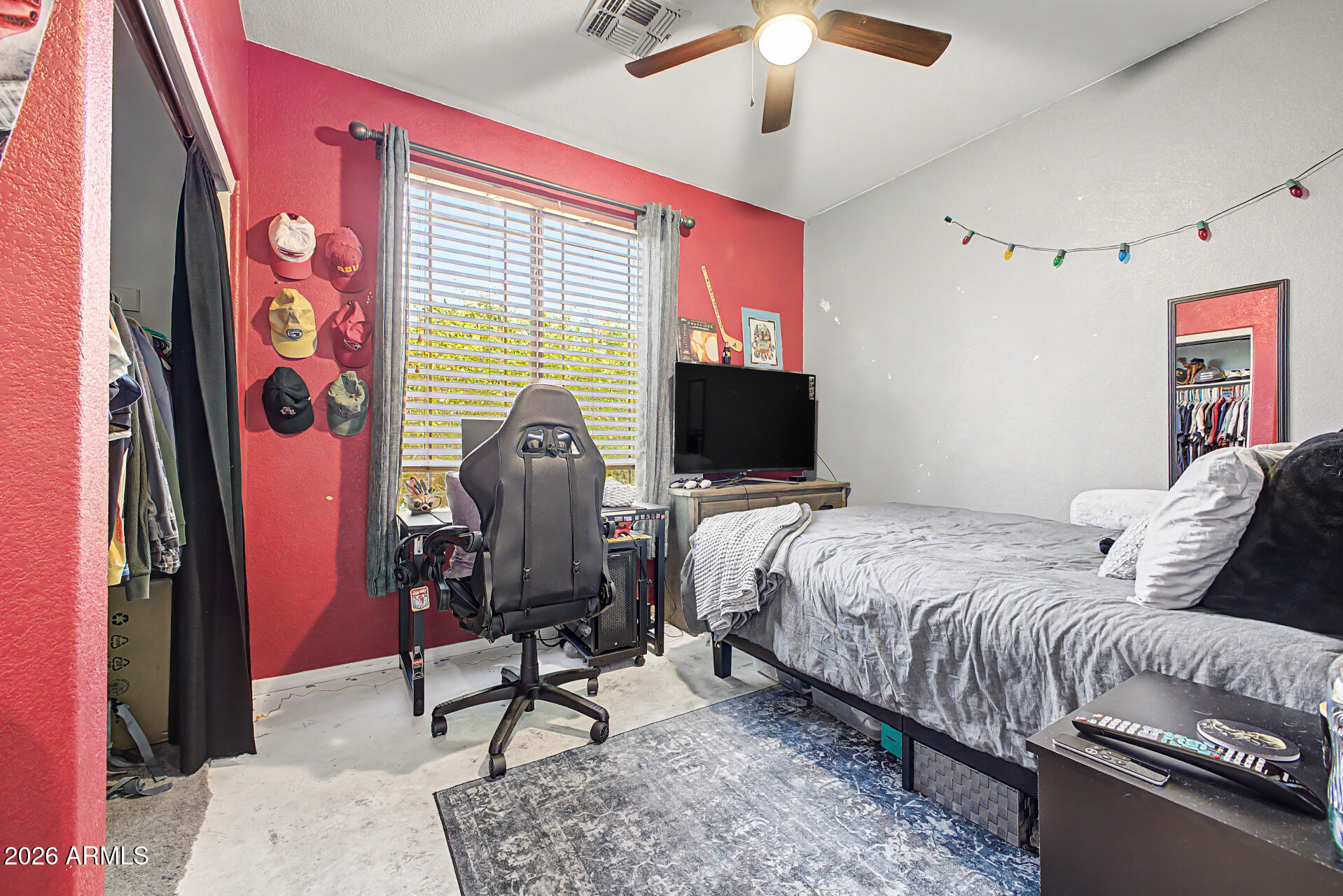 9185 W IRMA Lane
