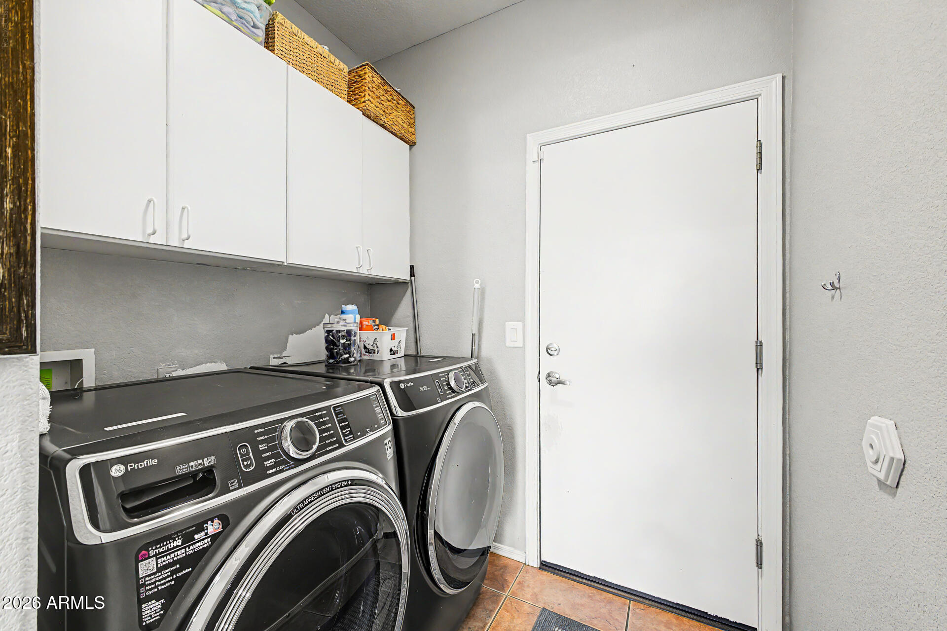 9185 W IRMA Lane
