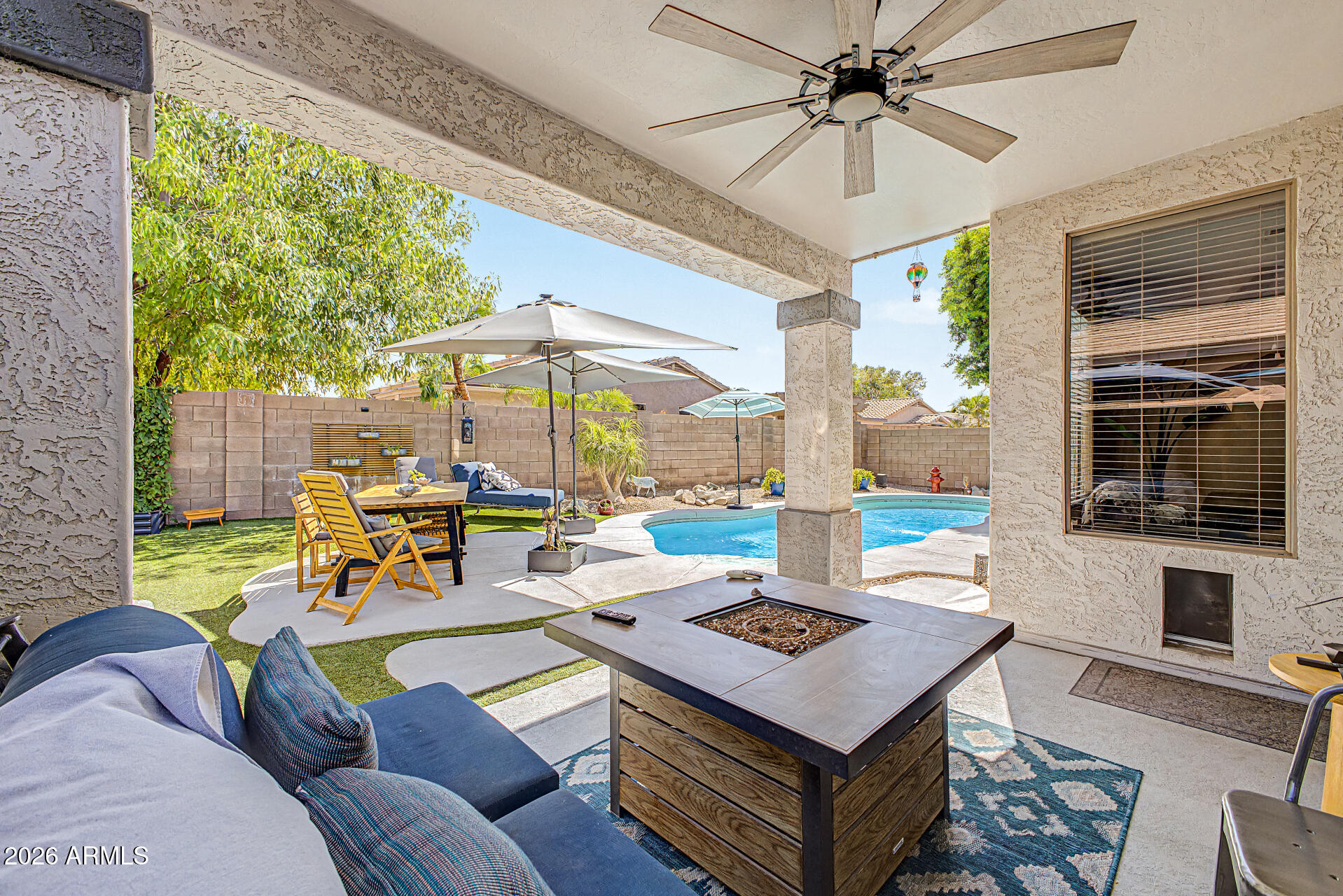 9185 W IRMA Lane