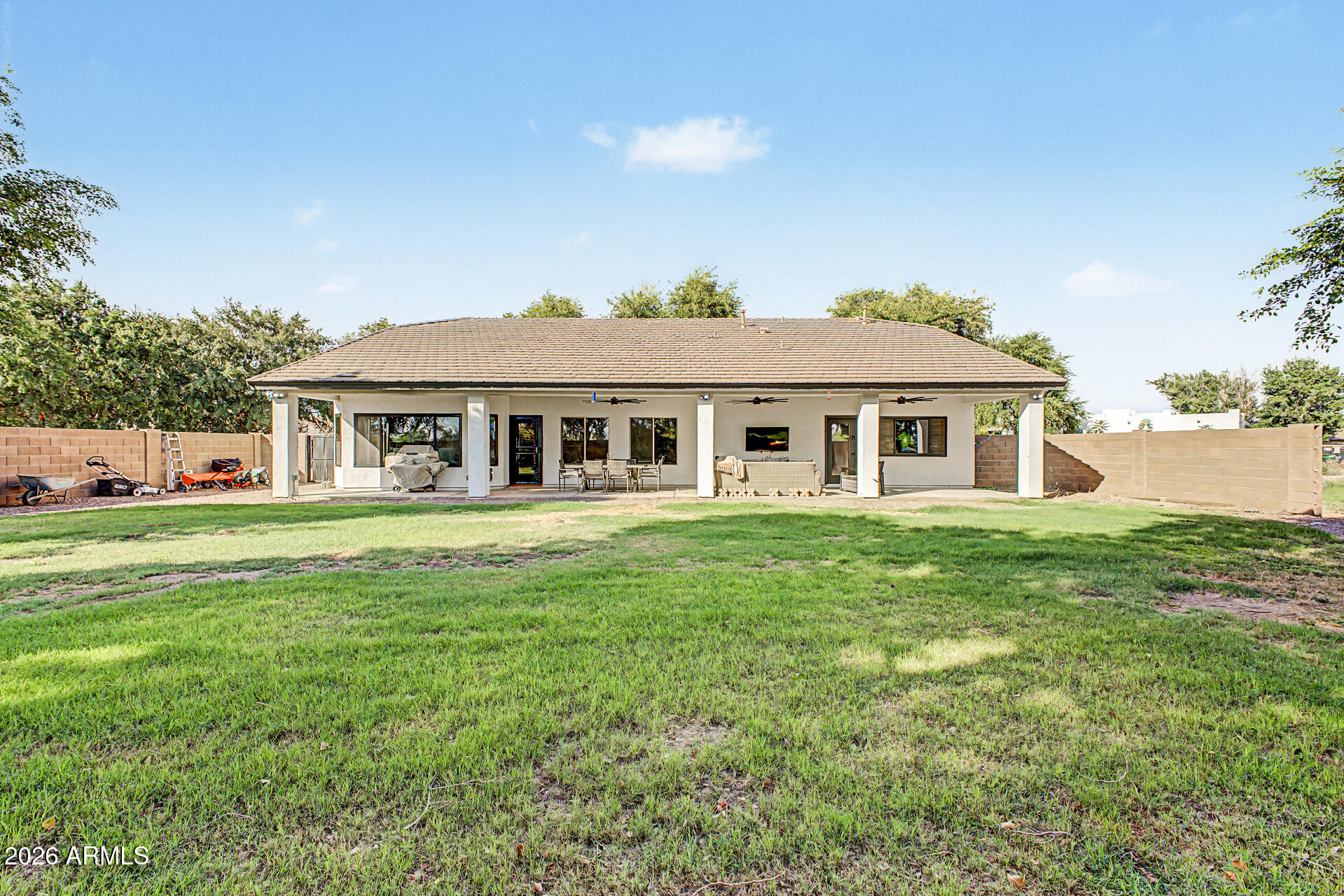 38816 N KENNEDY Drive