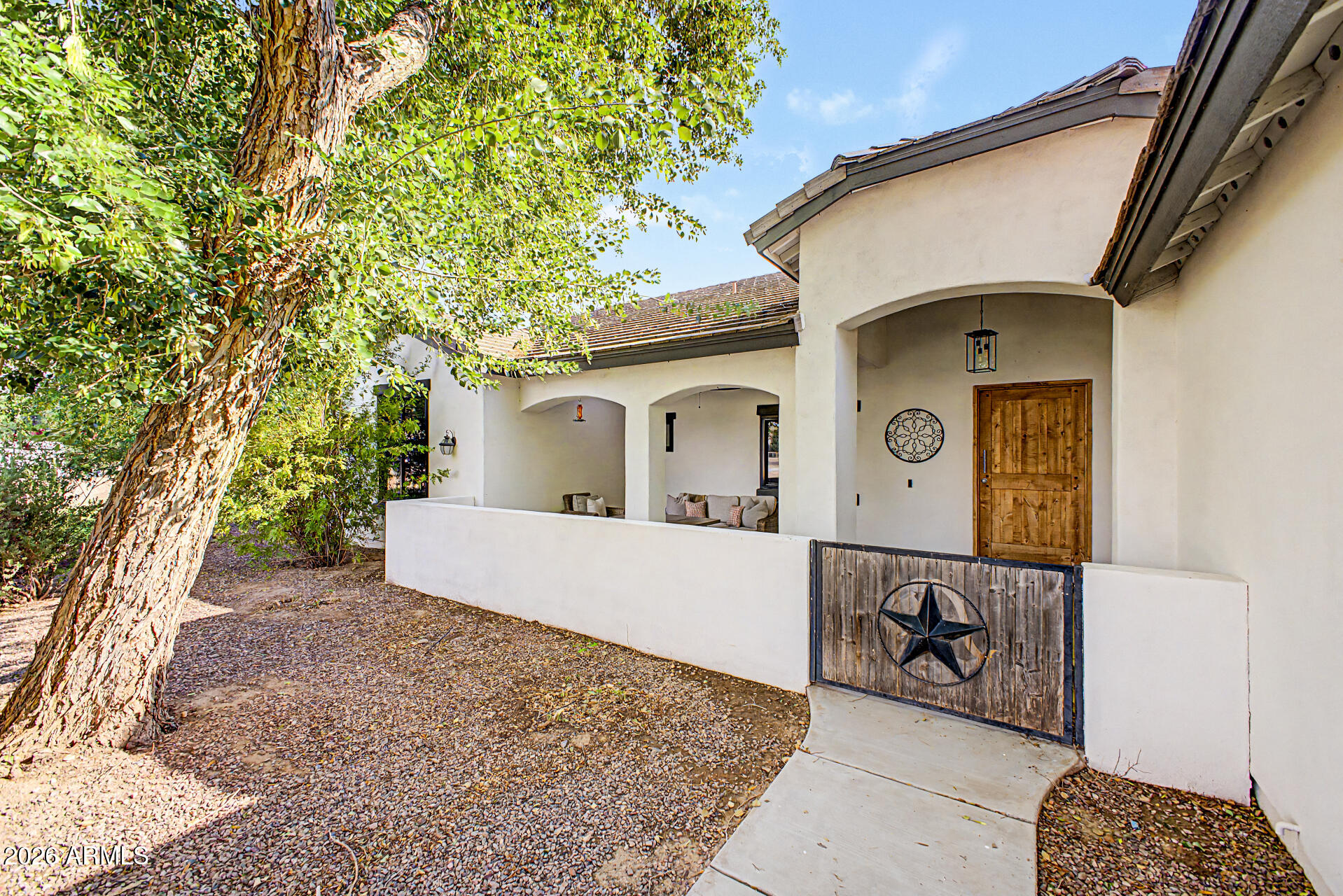 38816 N KENNEDY Drive