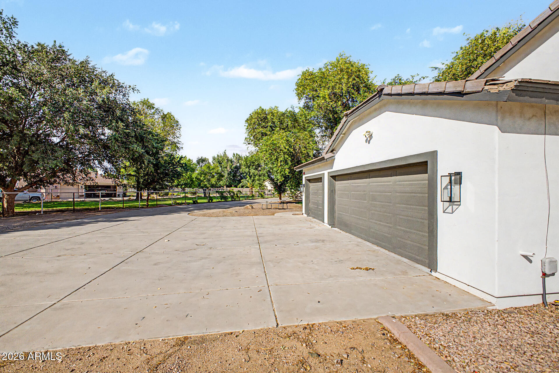 38816 N KENNEDY Drive