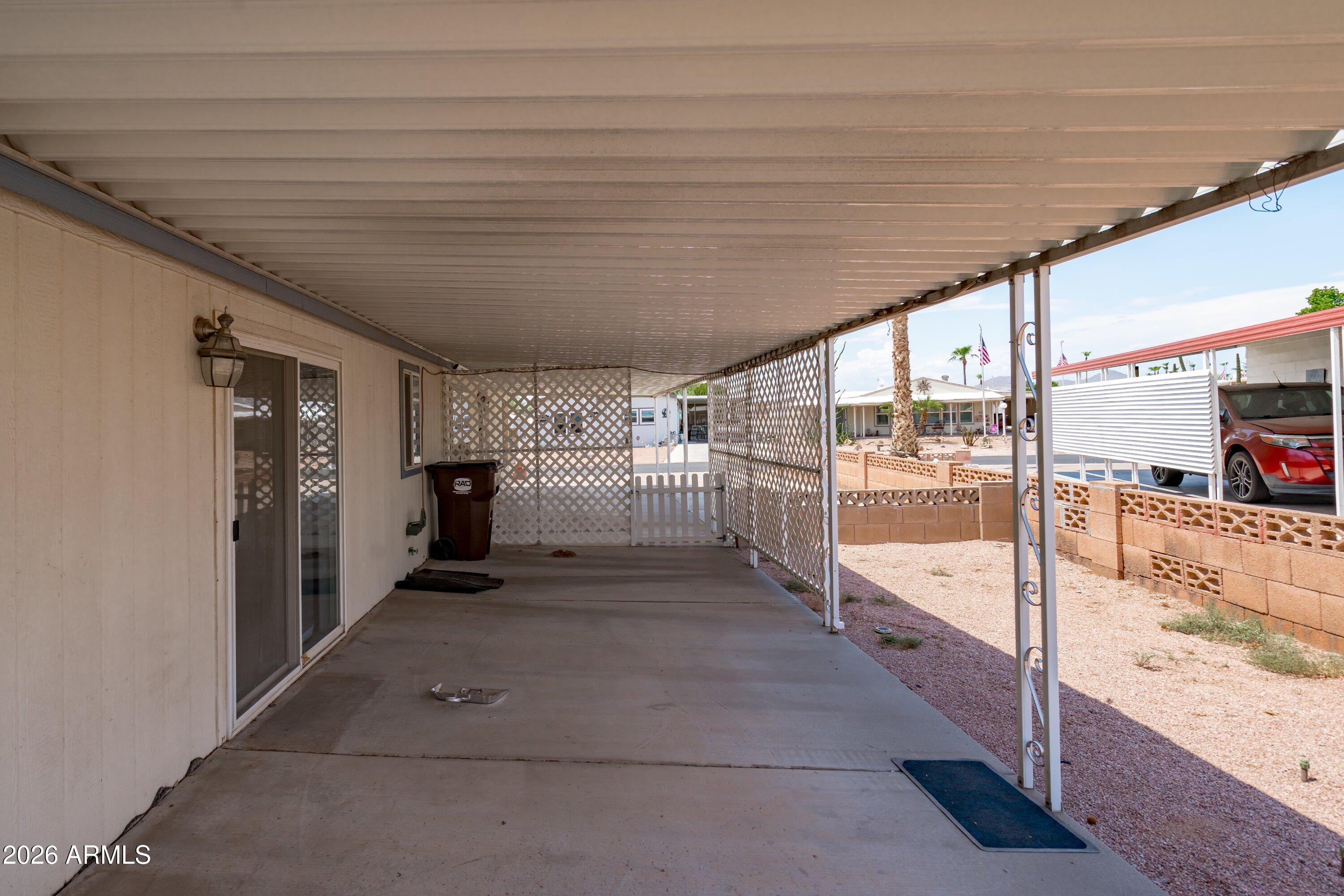 9009 E ELLASAR Avenue