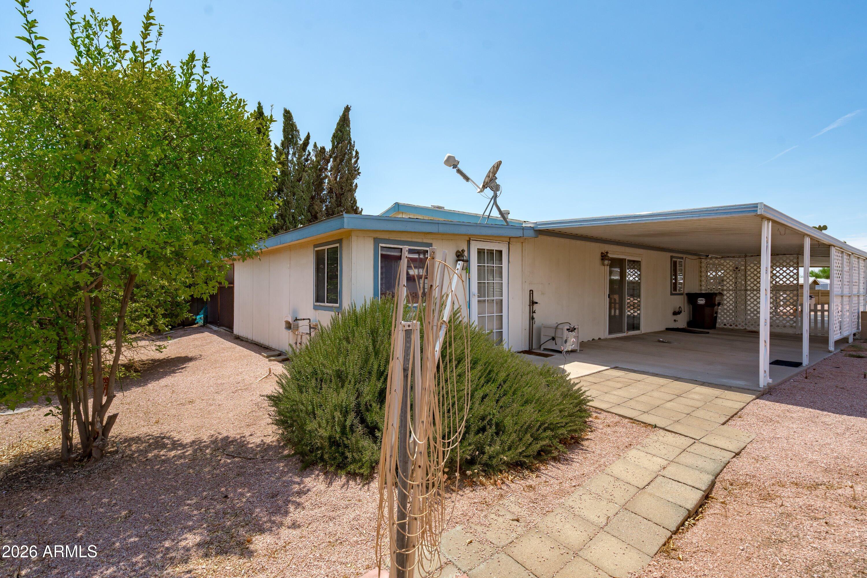 9009 E ELLASAR Avenue