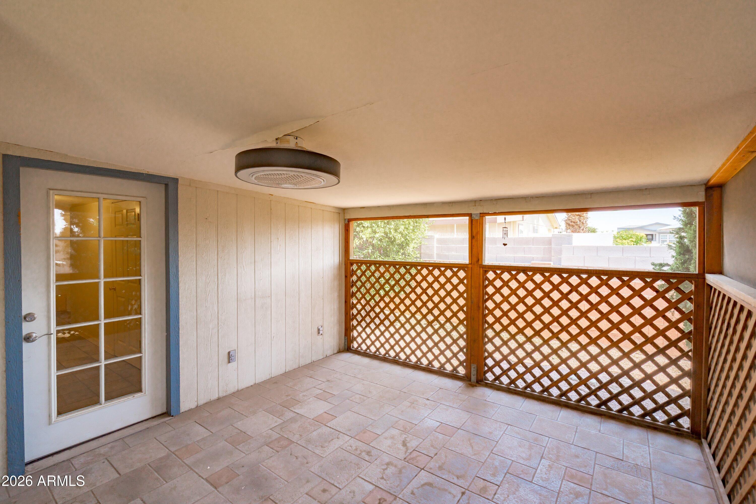 9009 E ELLASAR Avenue