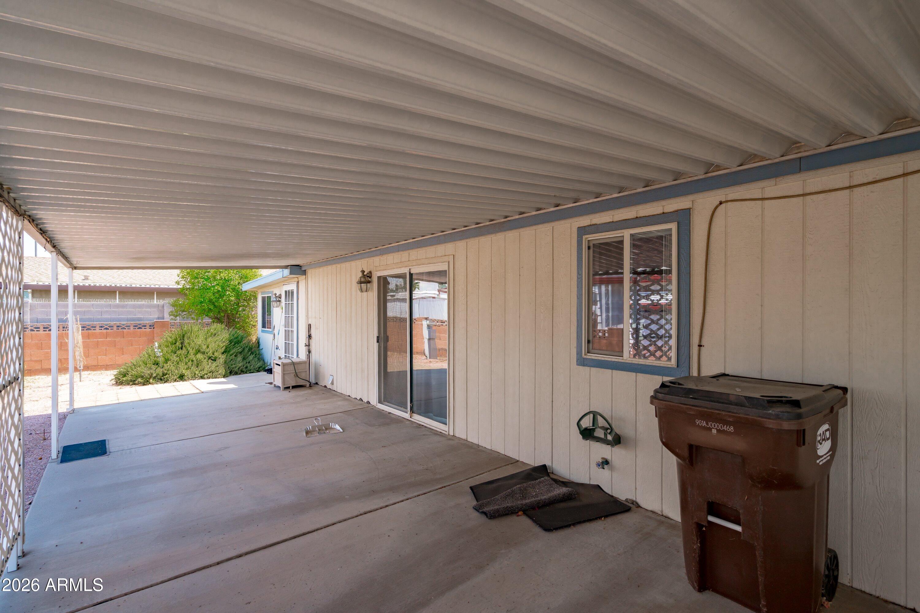 9009 E ELLASAR Avenue