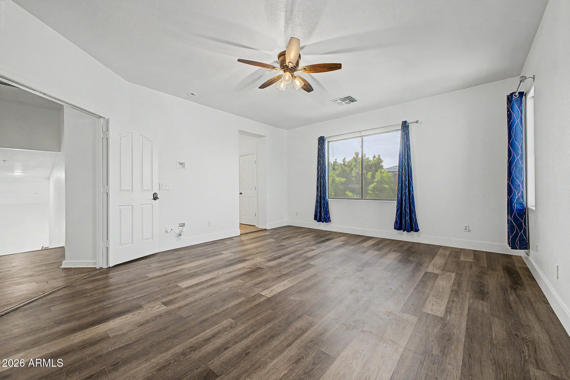 12175 W CHASE Lane