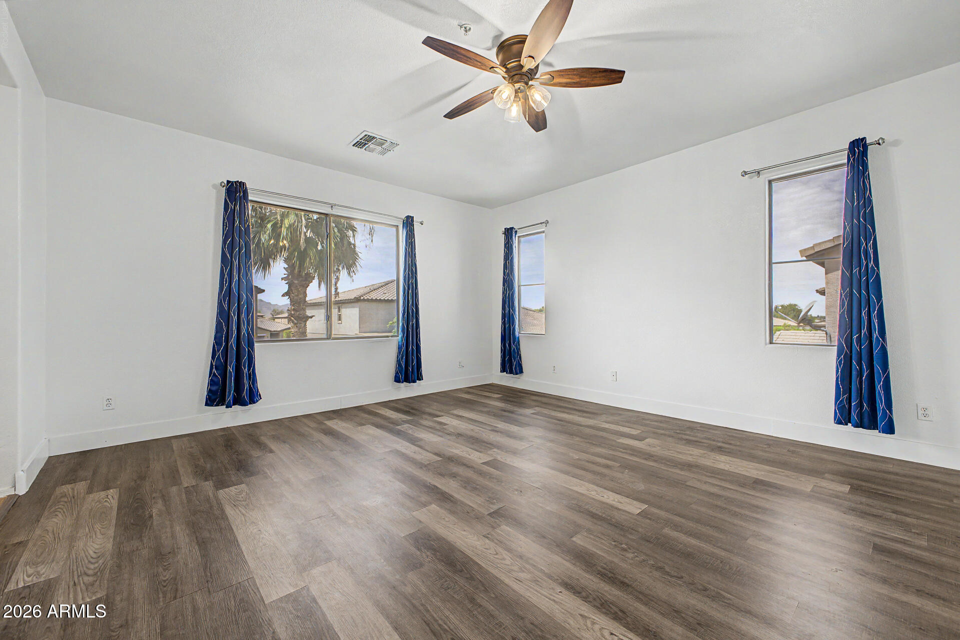 12175 W CHASE Lane