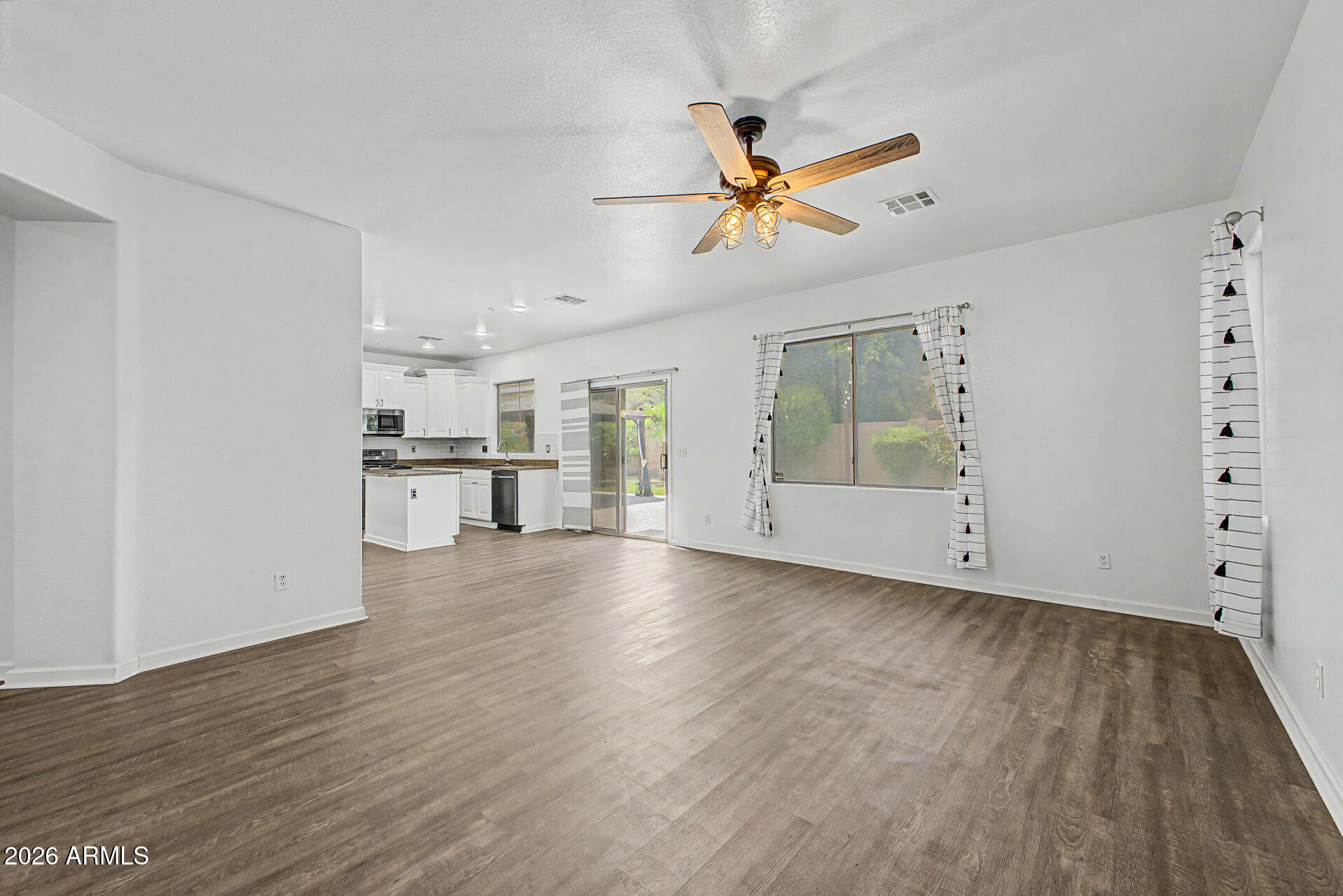 12175 W CHASE Lane