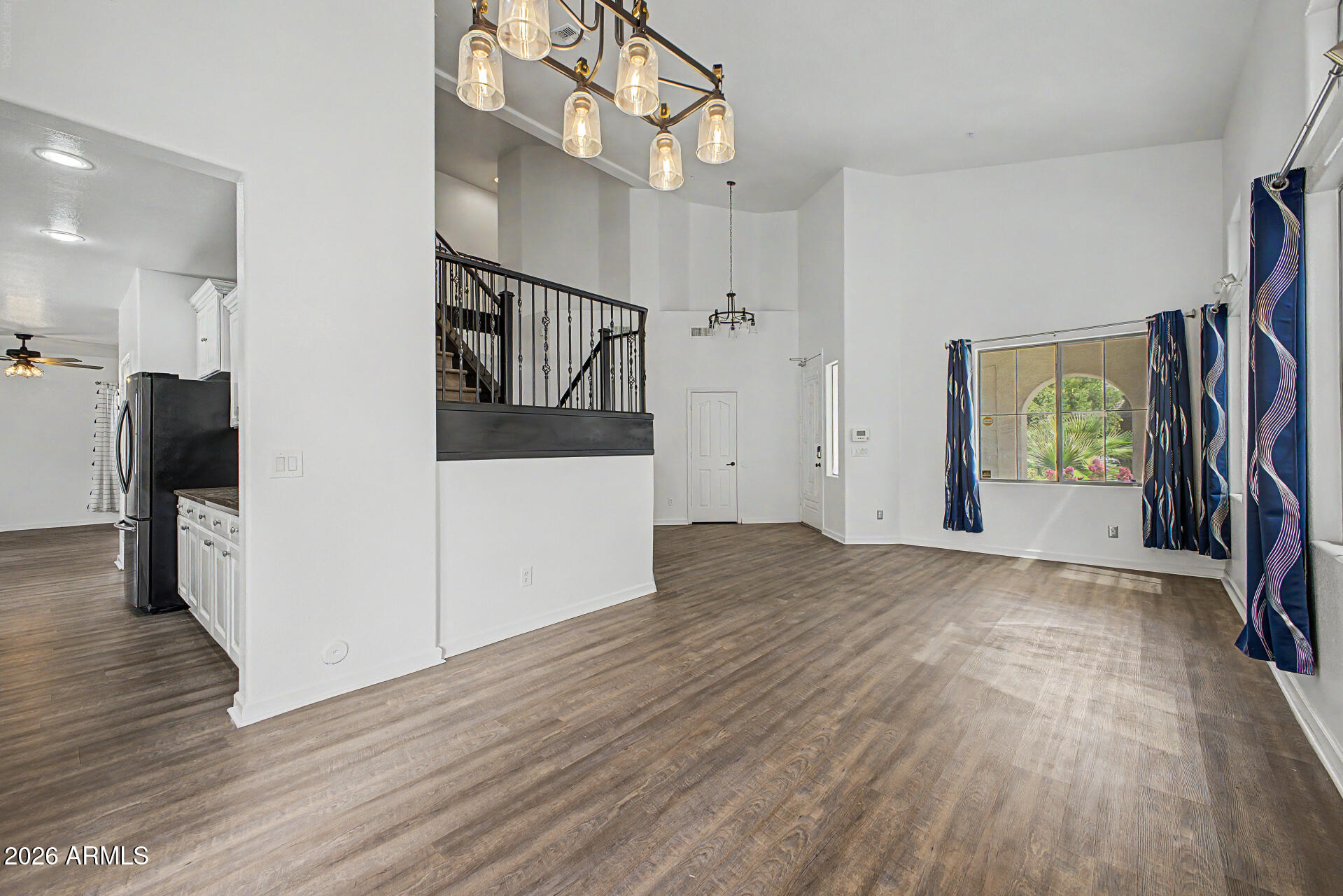 12175 W CHASE Lane