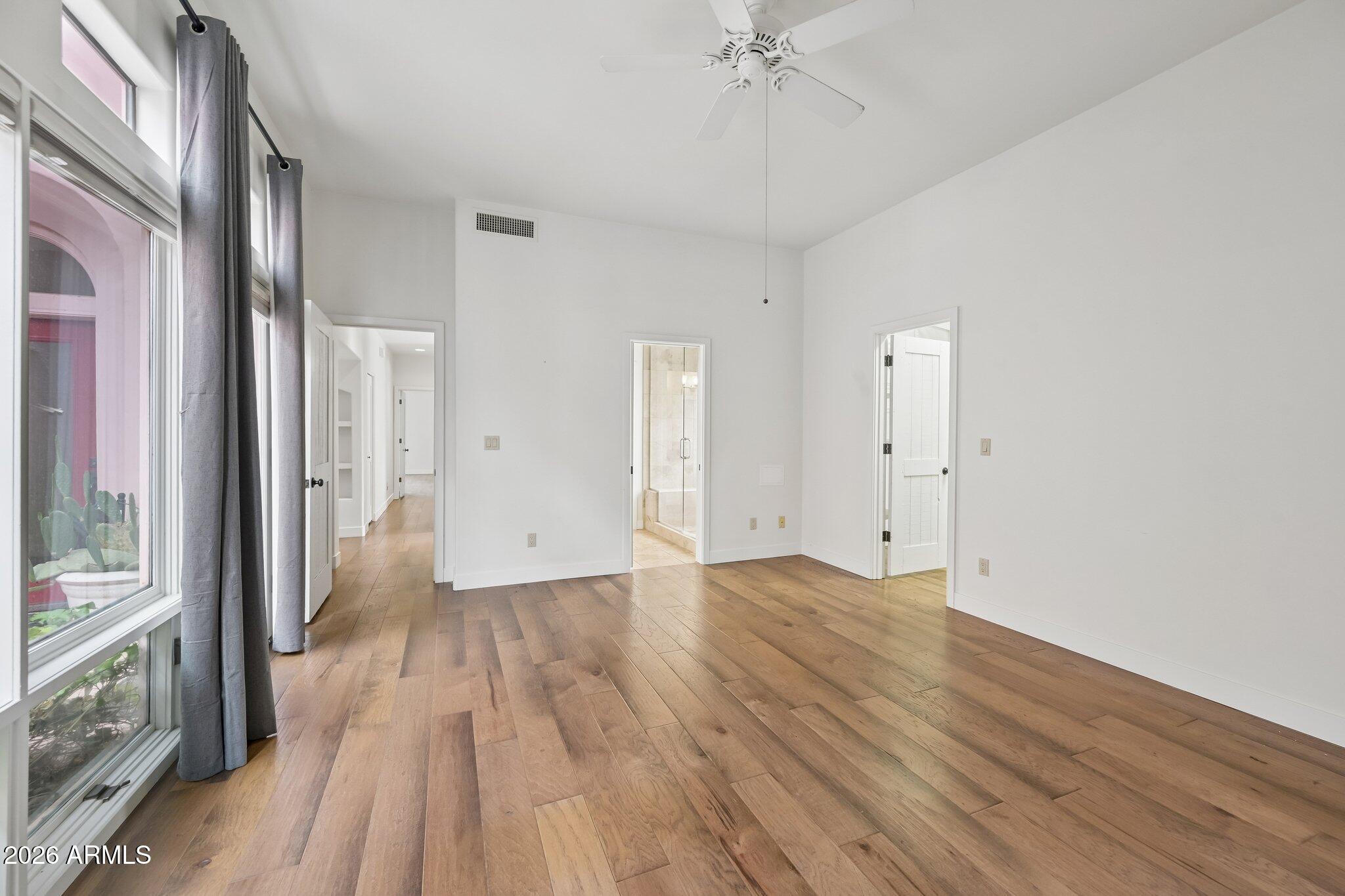 6411 S RIVER Drive 1