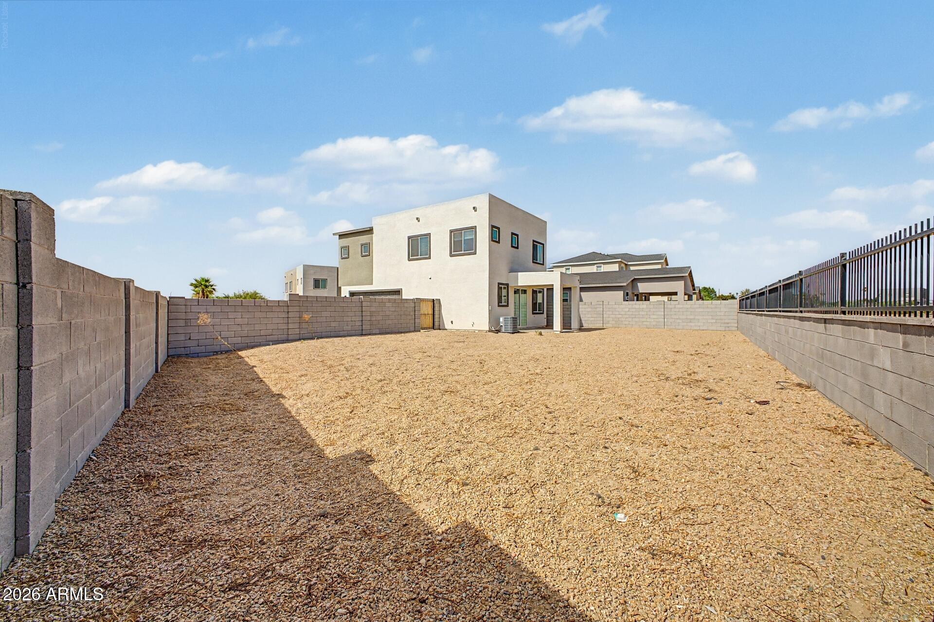 141 W Latona Road