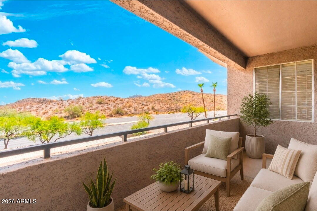 1720 E THUNDERBIRD Road 3113