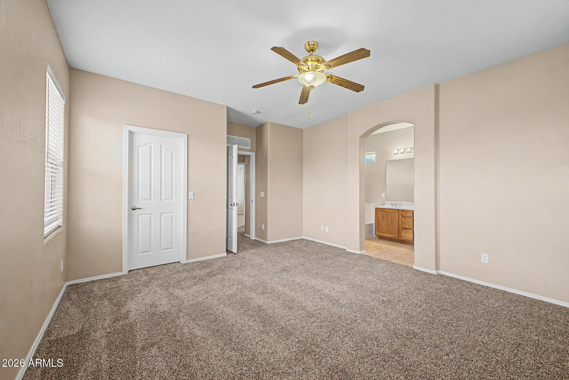 7401 W TIERRA BUENA Lane
