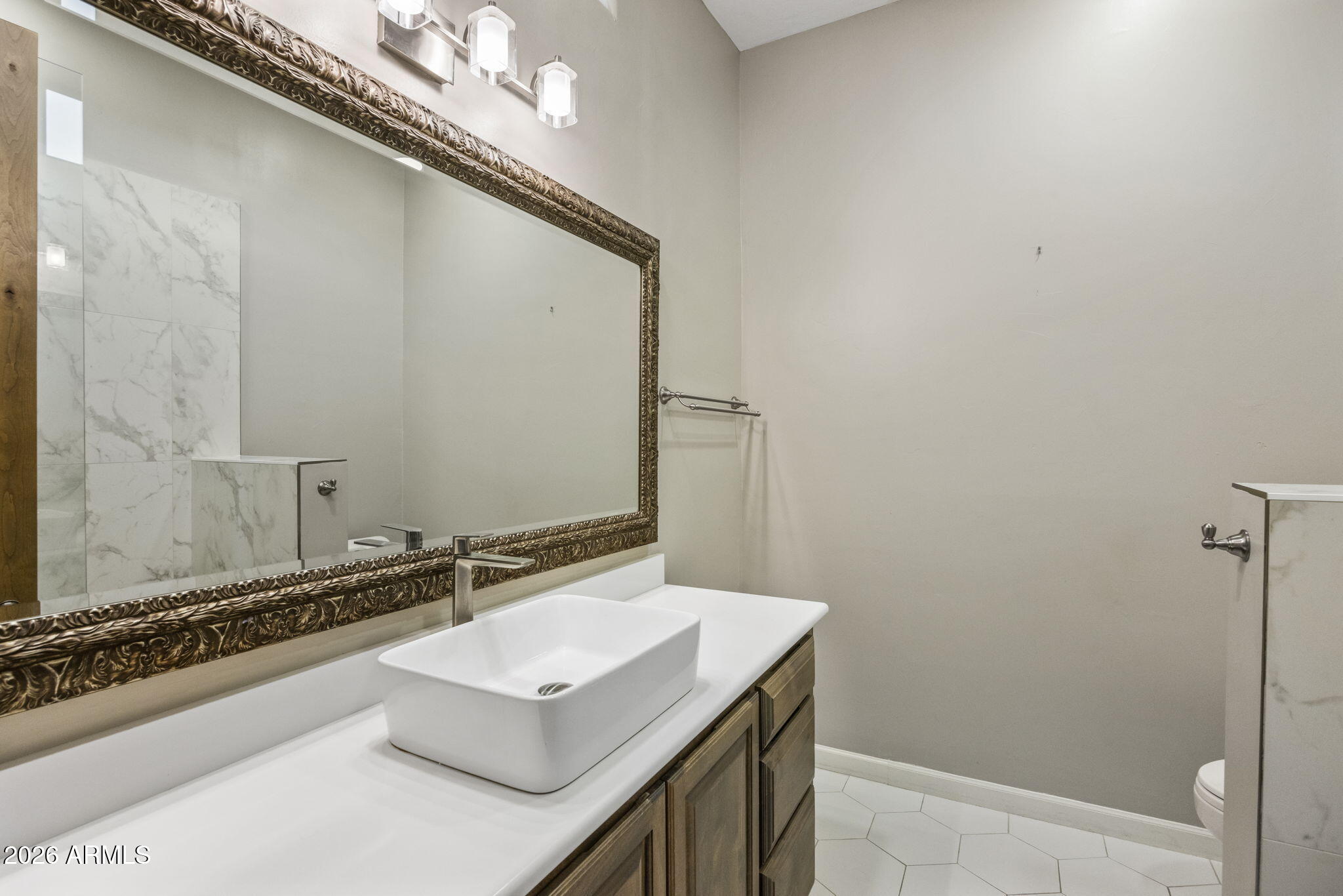 9290 E THOMPSON PEAK Parkway 247