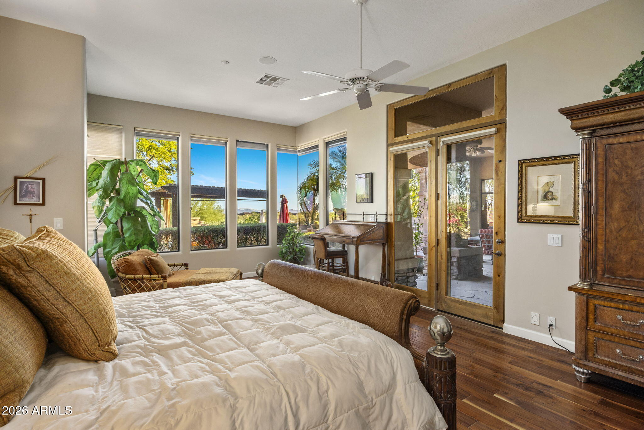 9290 E THOMPSON PEAK Parkway 247