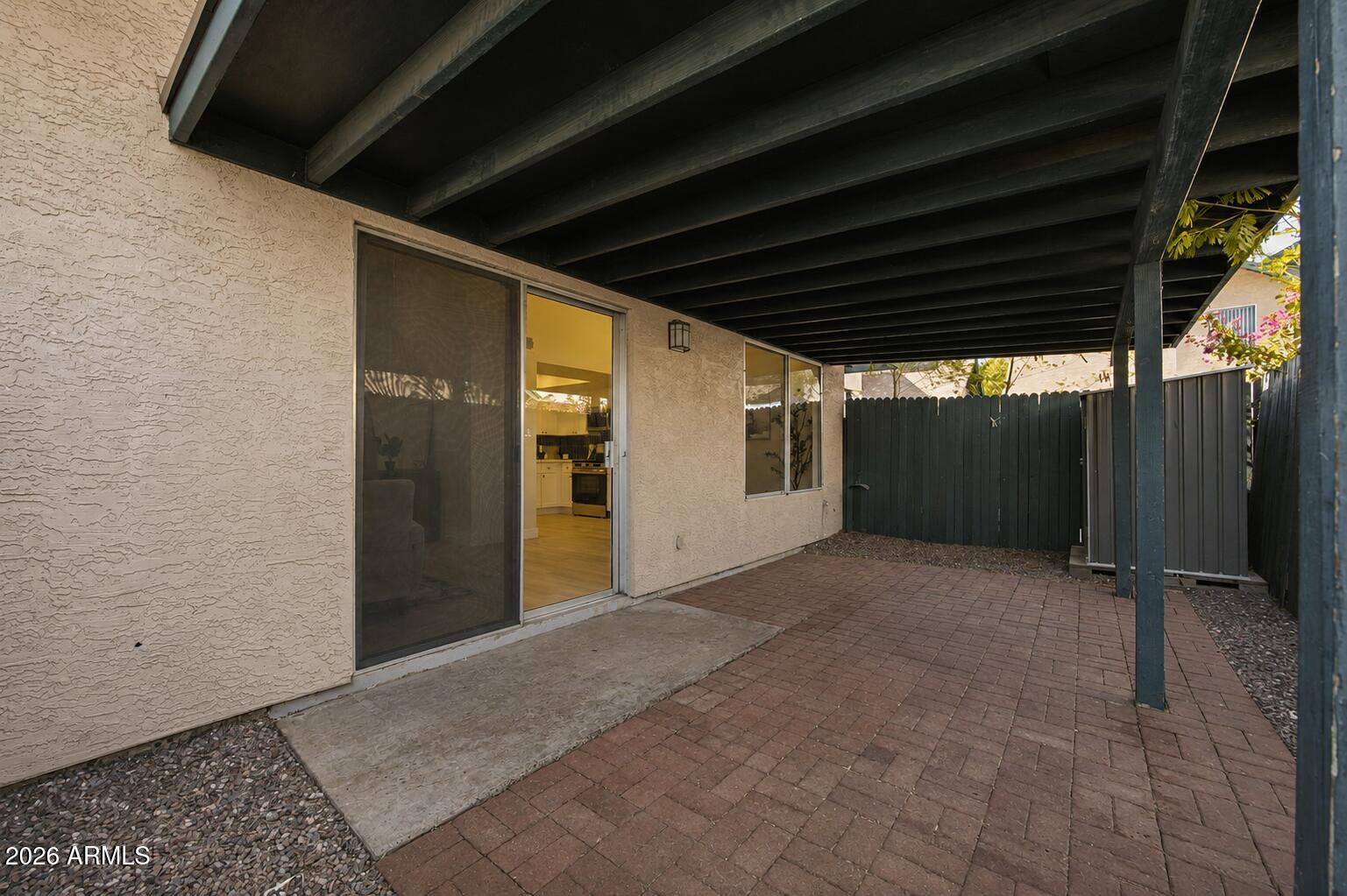 8011 N 49TH Avenue