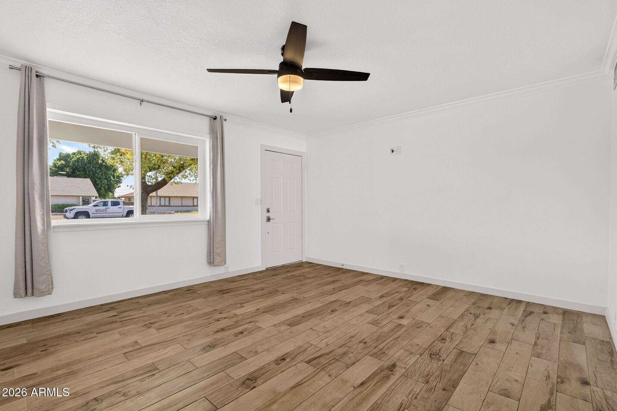 705 N ORACLE Circle