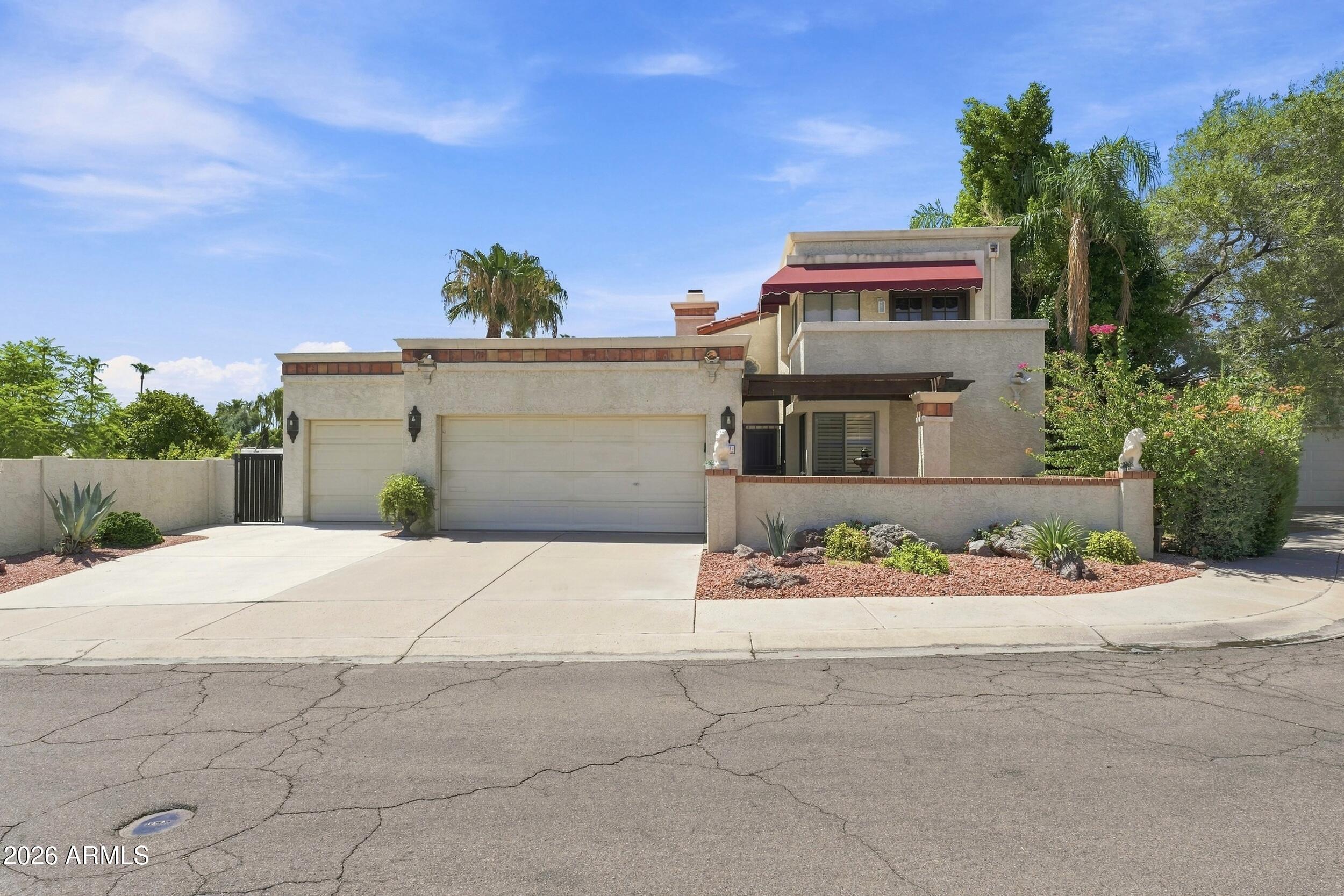 4713 E MONTE Way