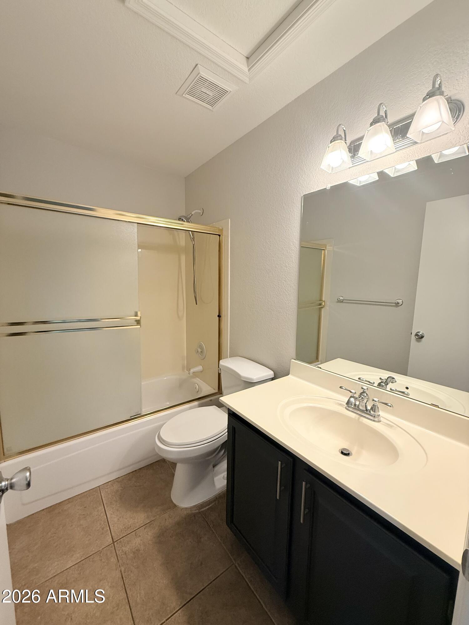 325 W LE MARCHE Avenue