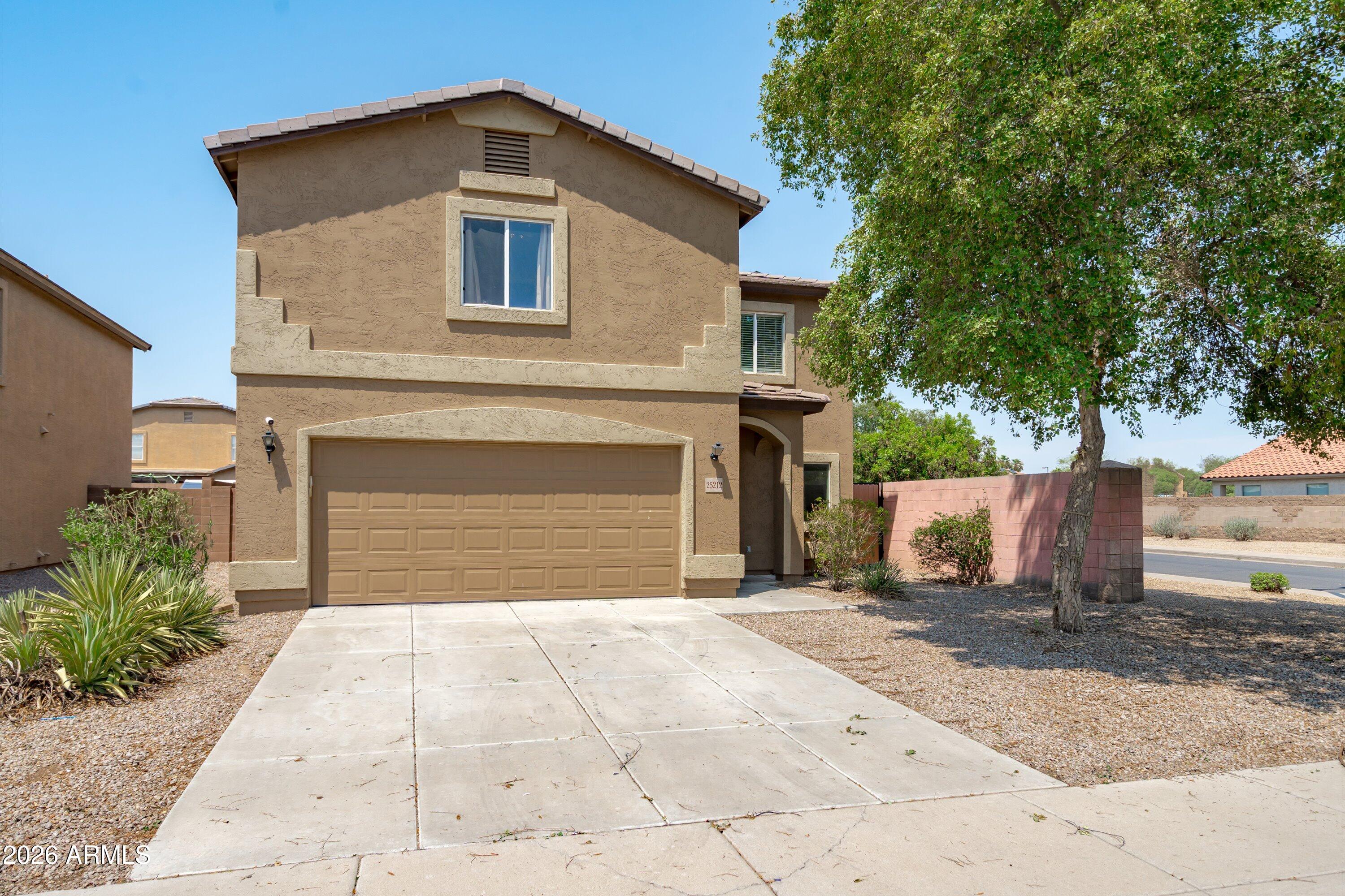 25212 W CRANSTON Place