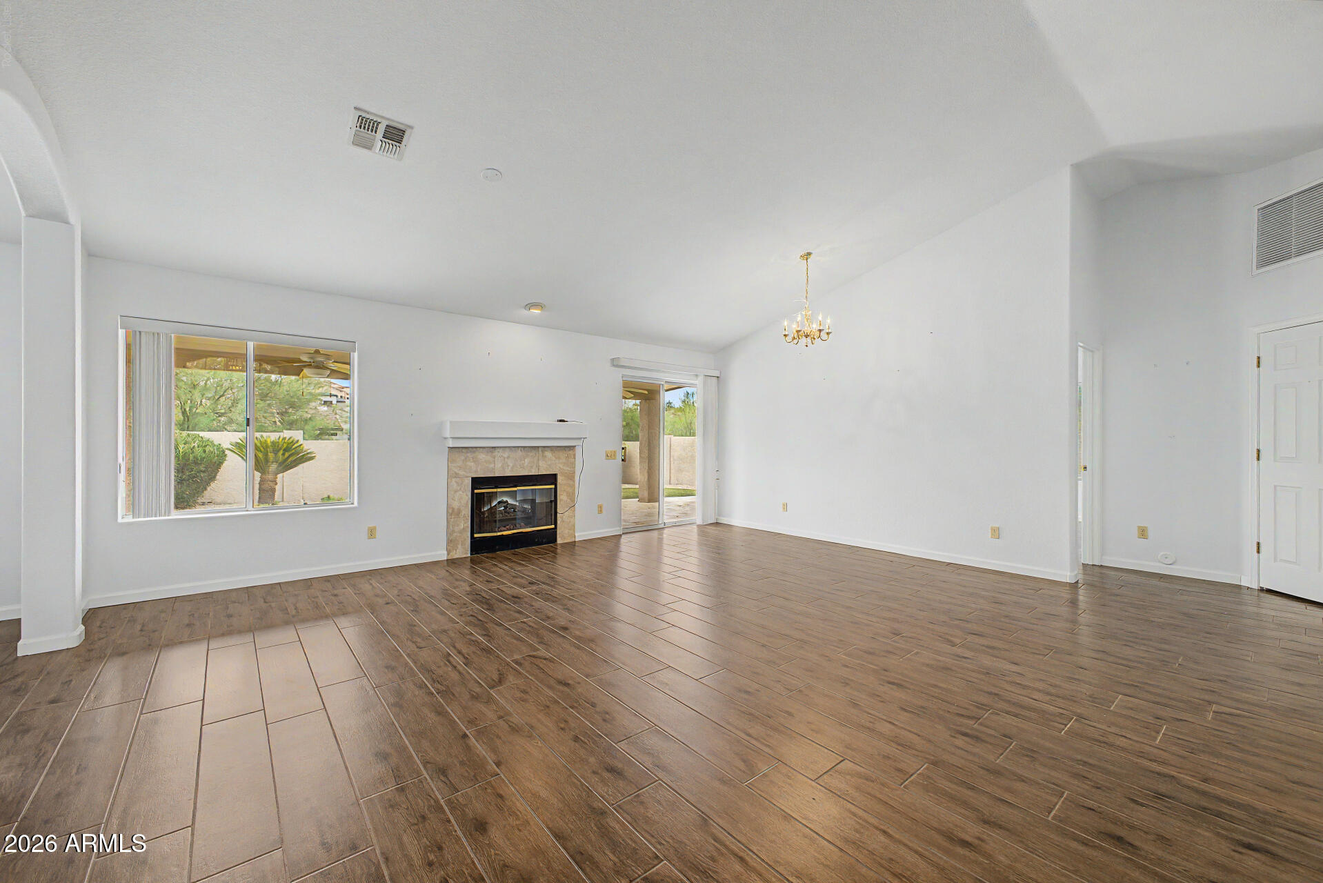 16114 E GLENPOINT Drive