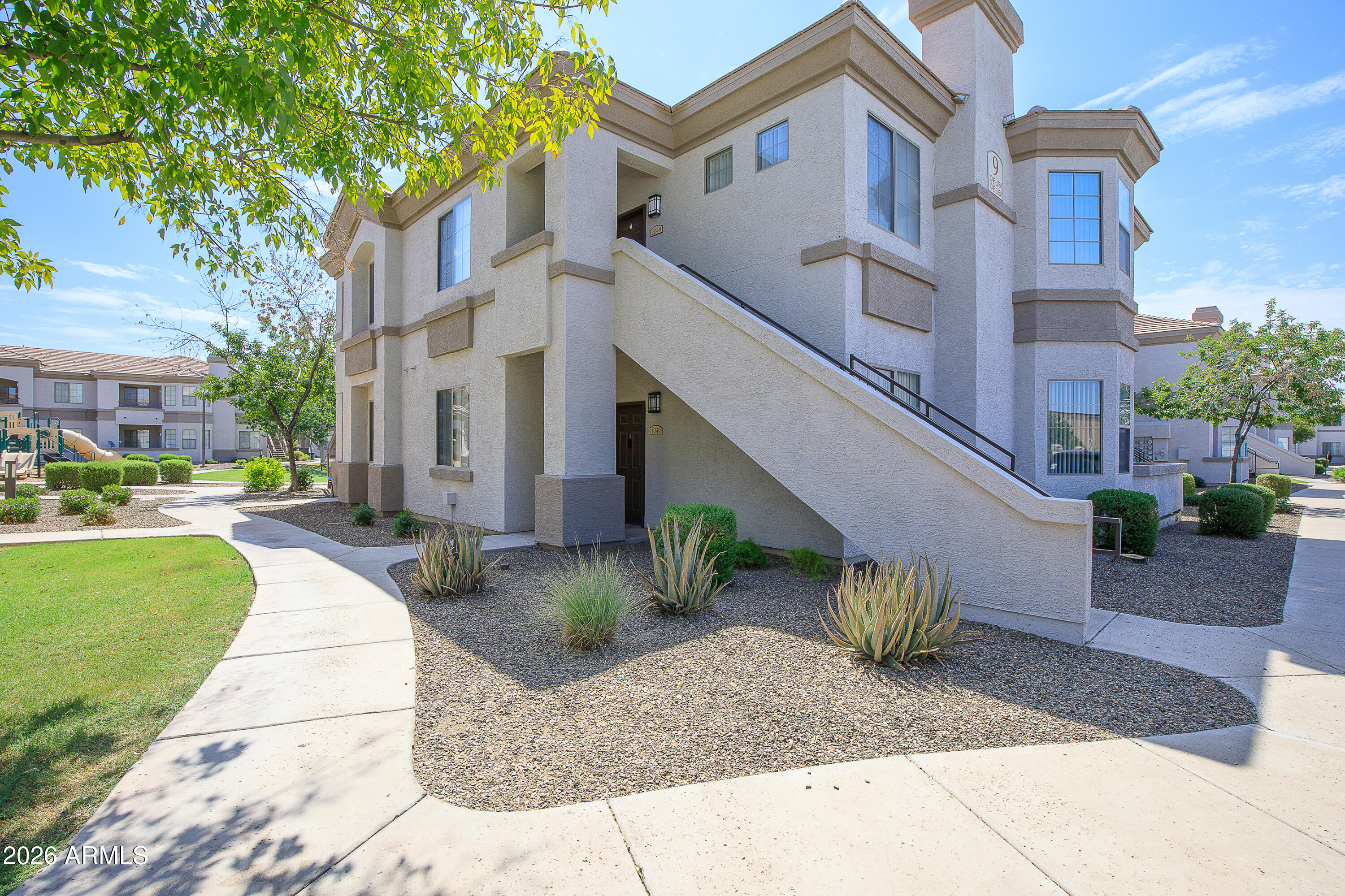 1941 S PIERPONT Drive 1049