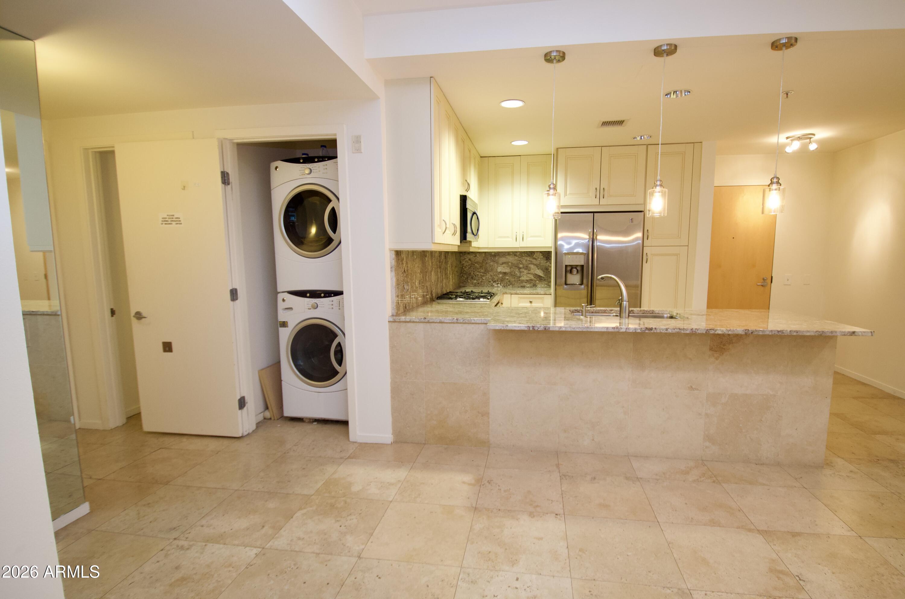 7147 E RANCHO VISTA Drive 3010