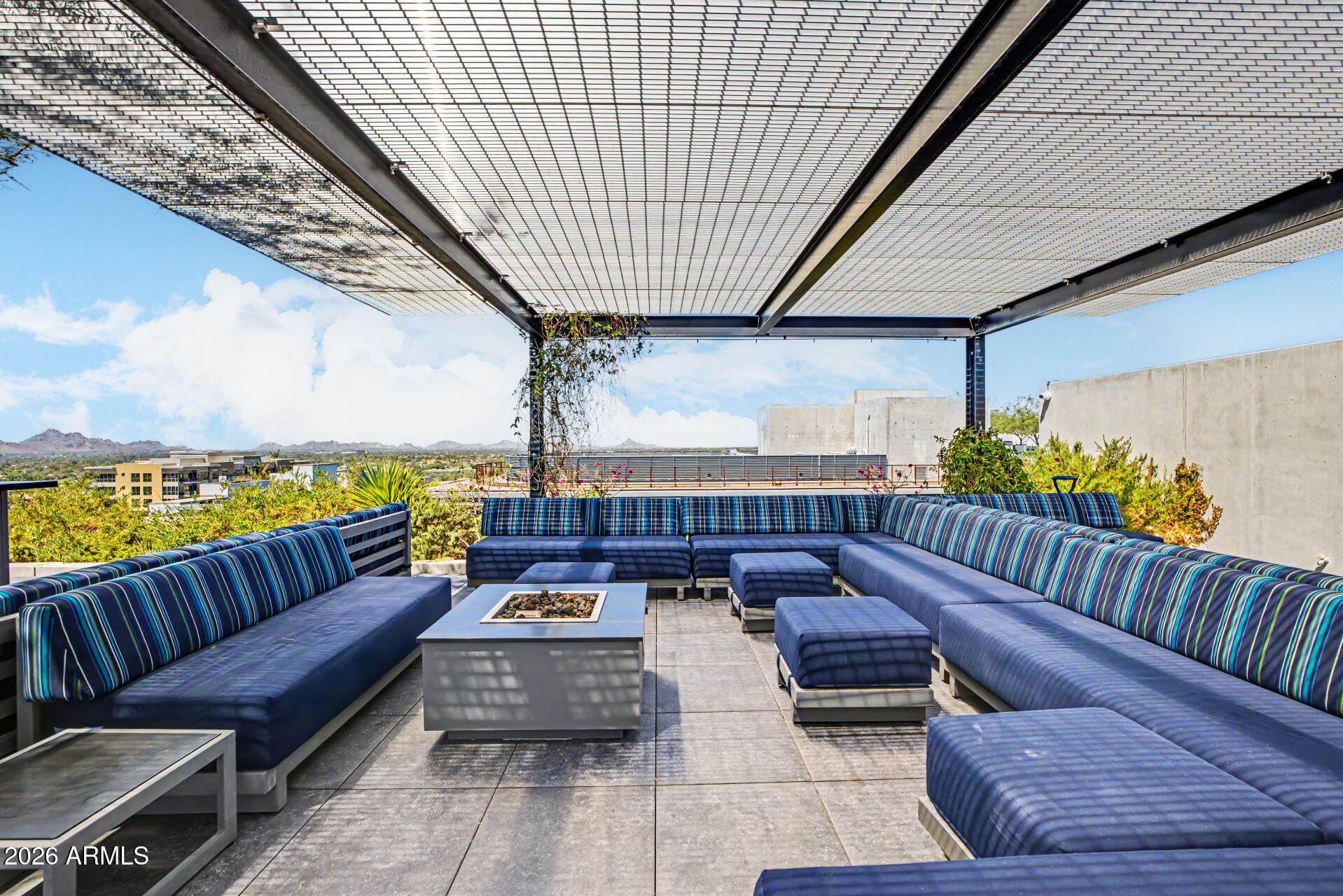 7180 E KIERLAND Boulevard 813